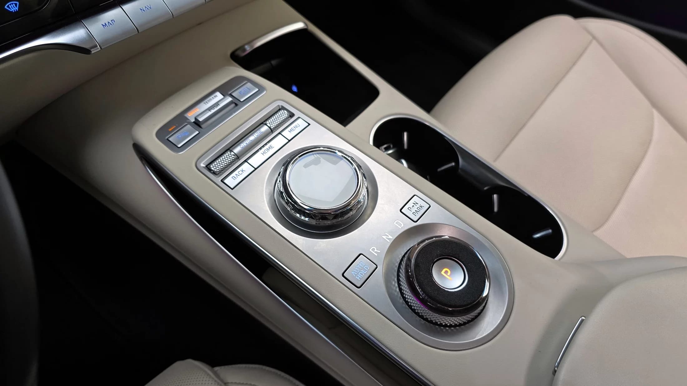 Genesis GV70 2.5T Gasoline AWD, 2021 г. 44083 км. — фото 9