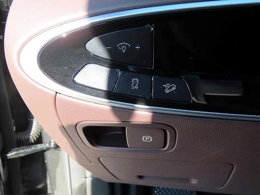 Genesis GV70 2.5T Gasoline AWD, 2024 г. 31791 км. — фото 12