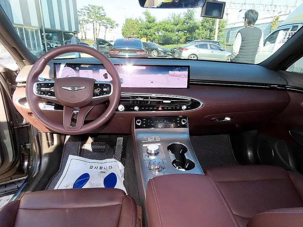 Genesis GV70 2.5T Gasoline AWD, 2024 г. 31791 км. — фото 7