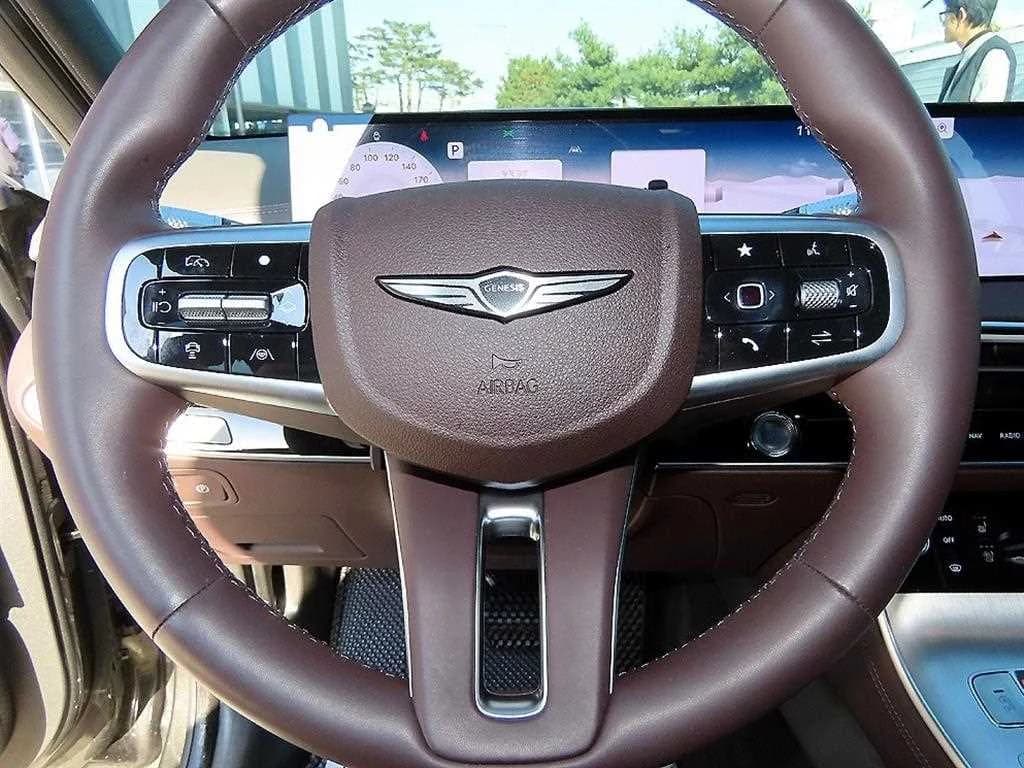 Genesis GV70 2.5T Gasoline AWD, 2024 г. 31791 км. — фото 8