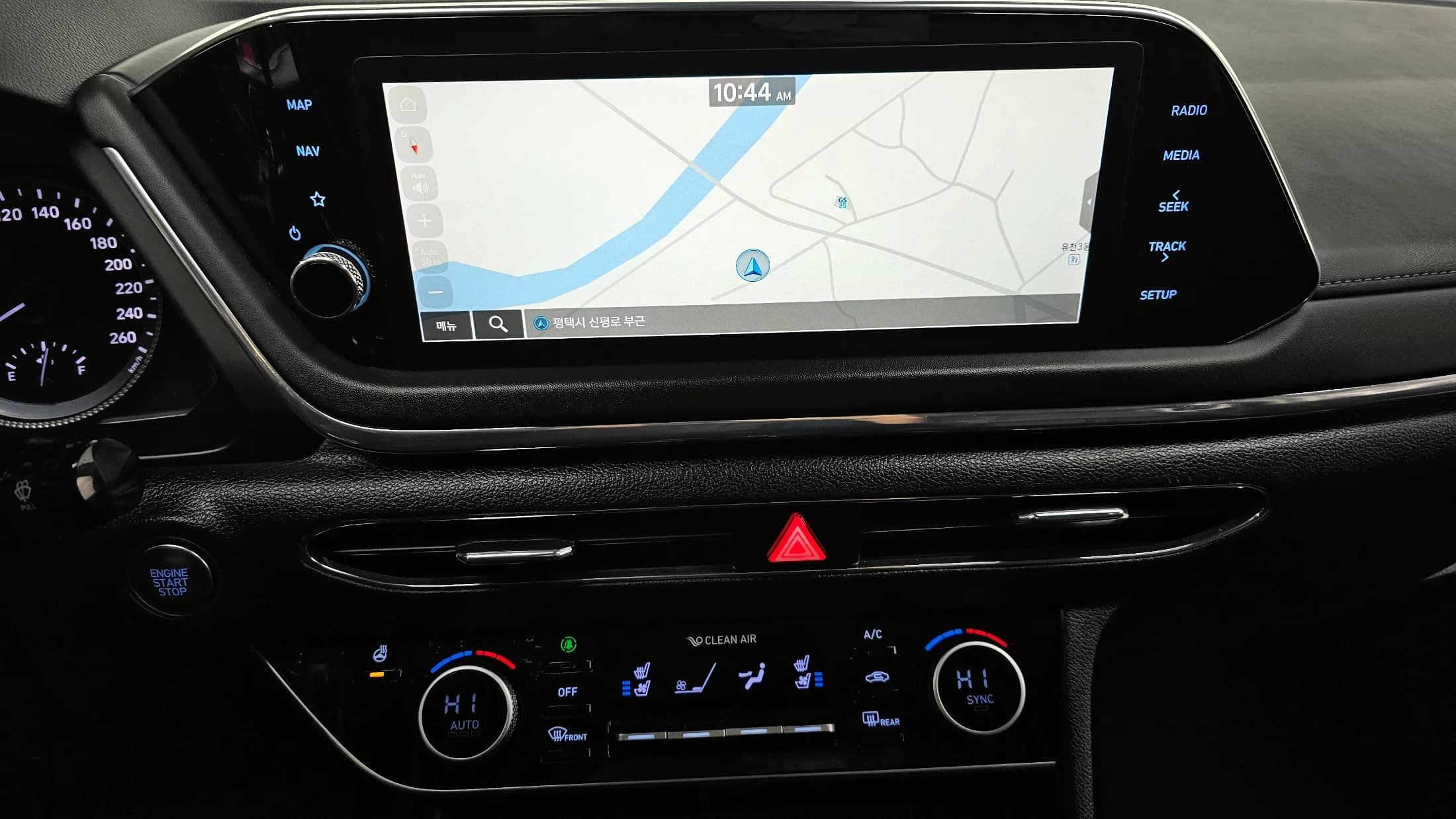 Hyundai Sonata 2.0 Premium Plus, 2021 г. 78635 км. — фото 14