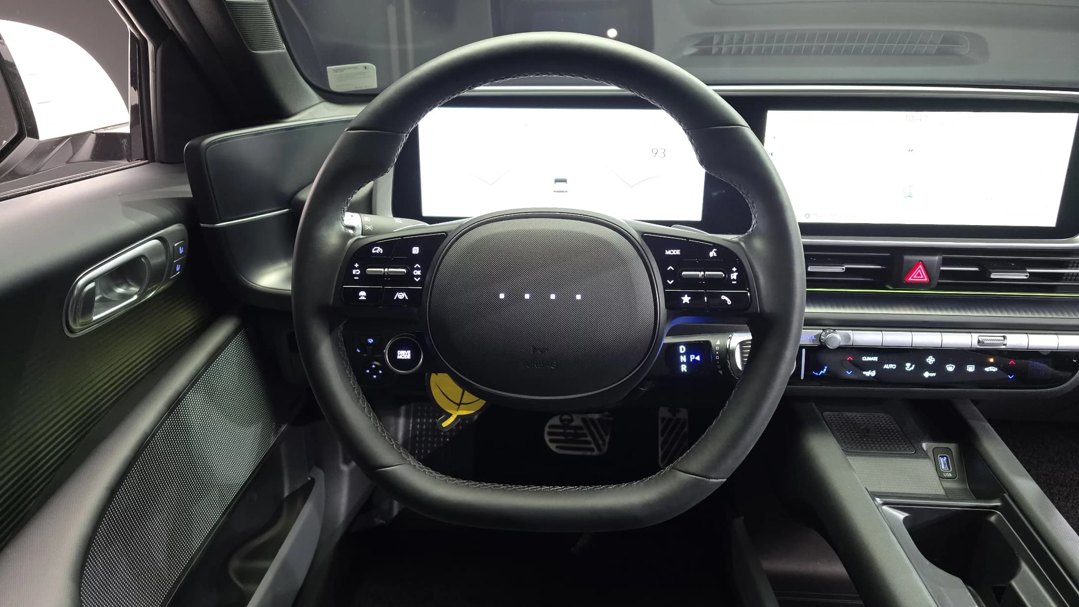 Hyundai Ioniq 6 Long Range AWD Prestige, электромобиль, 2022 г. 27426 км. — фото 13