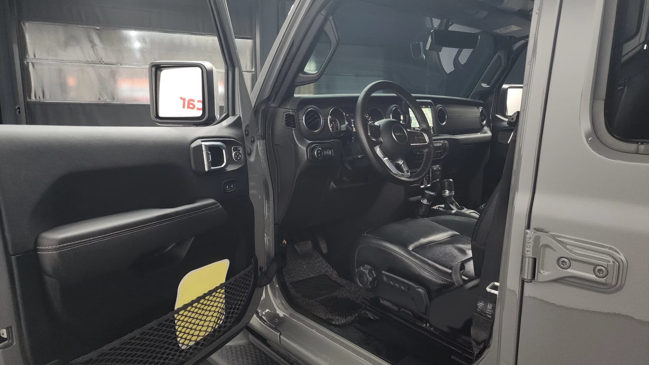 Jeep WRANGLER 2.0 Overland 4Door, 2022 г. 88505 км. — фото 10