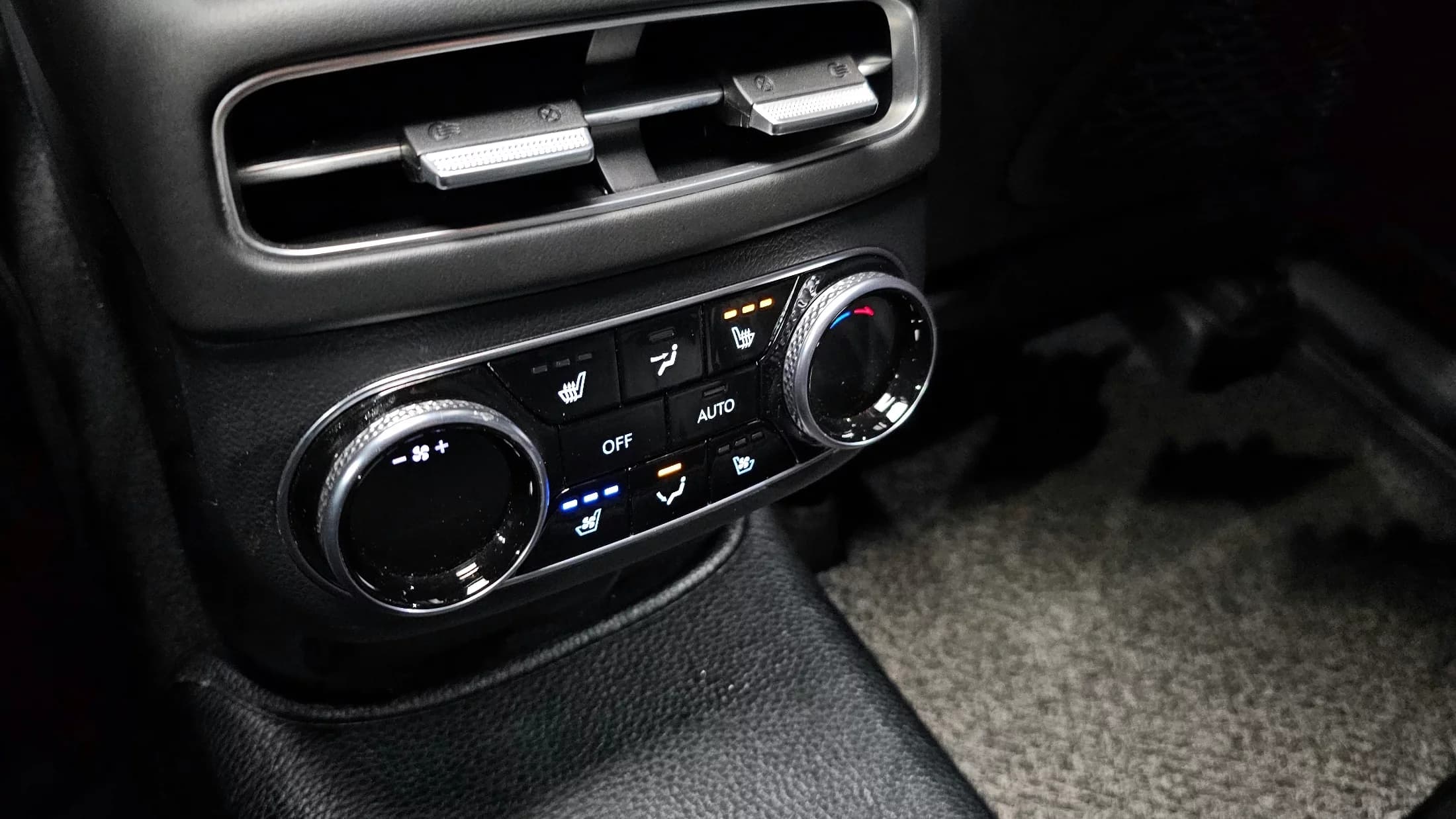 Genesis GV70 2.5T Gasoline AWD, 2023 г. 45064 км. — фото 17
