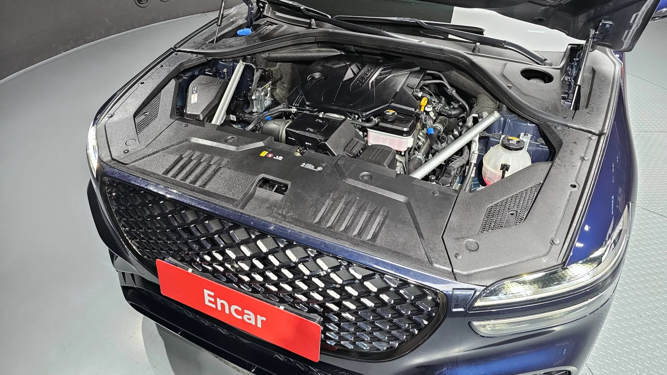 Genesis GV70 2.5T Gasoline AWD, 2023 г. 45064 км. — фото 6
