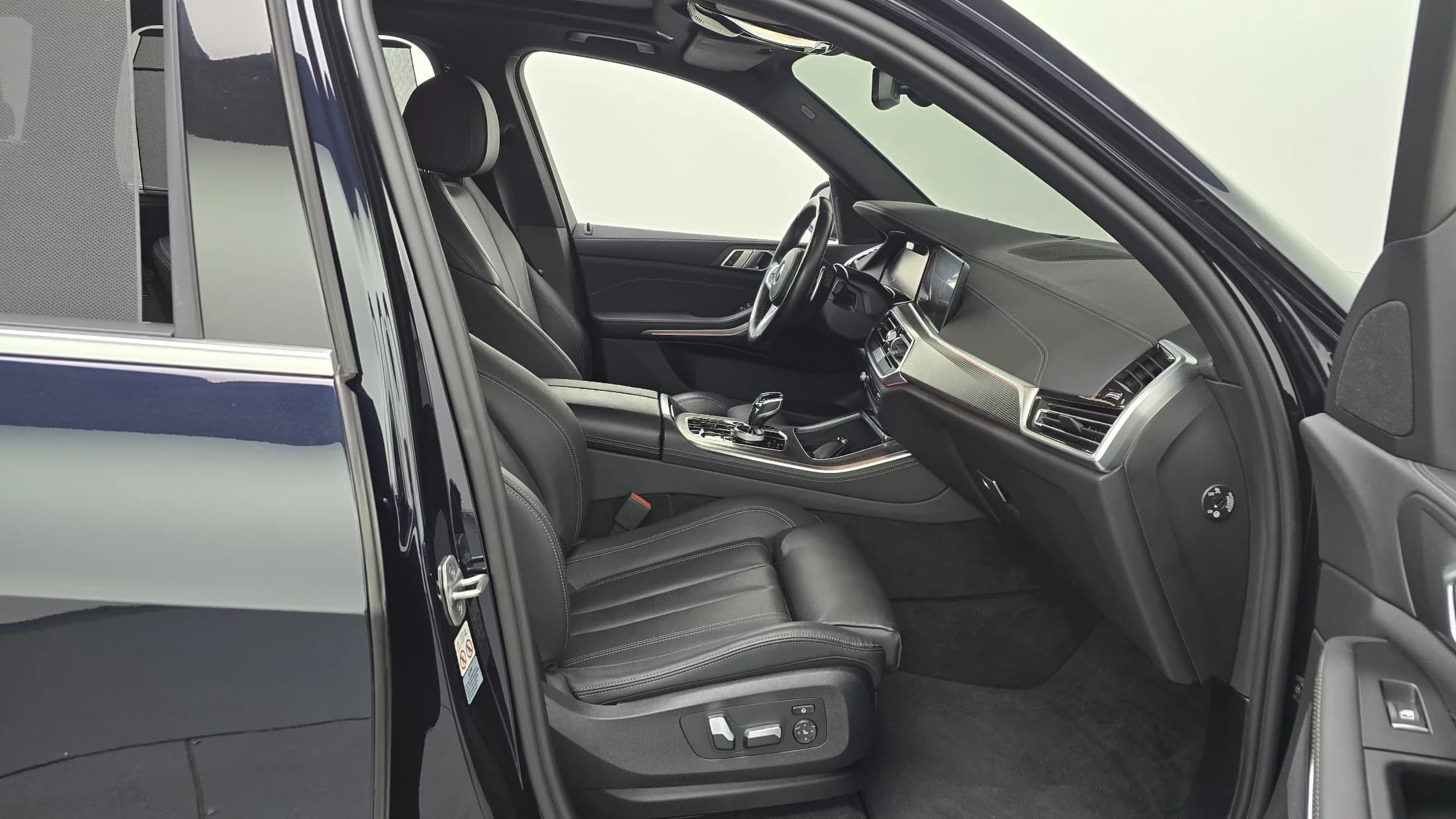 BMW X5 xDrive 30d M Sport, 2022 г. 74349 км. — фото 11