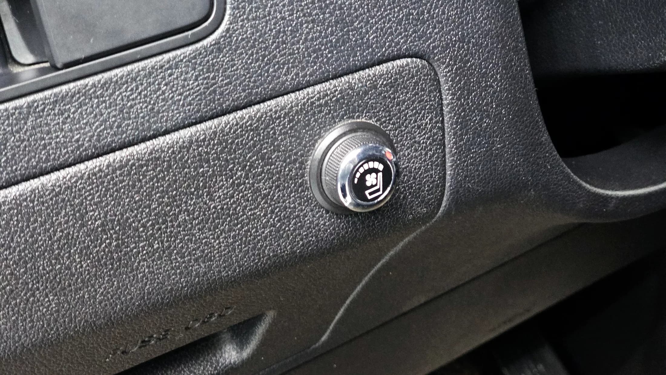 Hyundai Staria Cargo 5-Seater Modern, 2021 г. 99360 км. — фото 17
