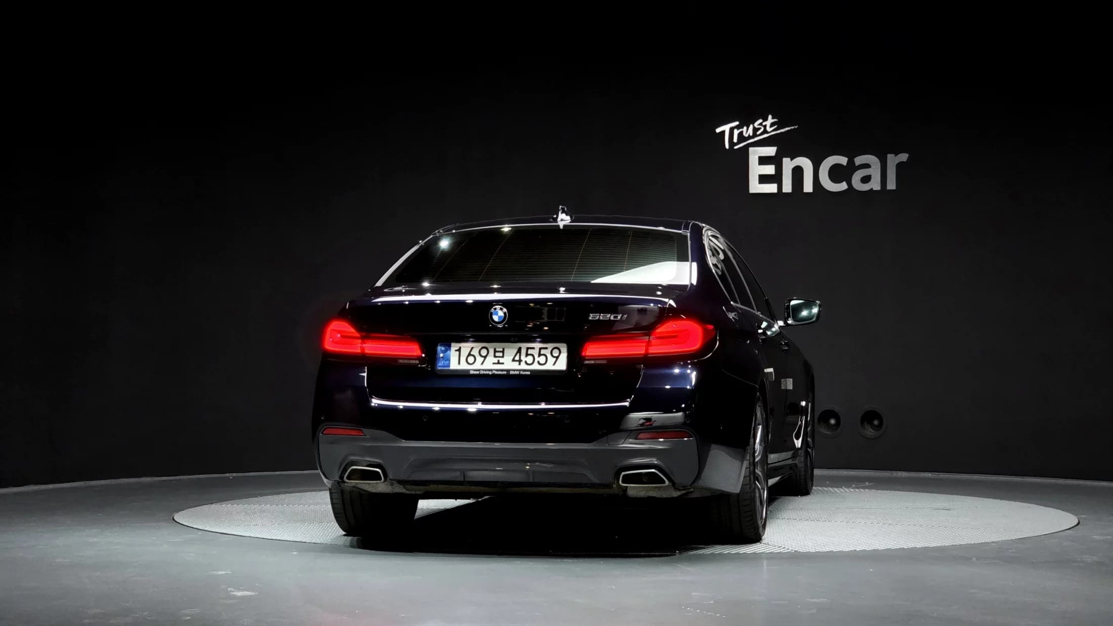 BMW 5-Series 520i M Sport, 2022 г. 60881 км. — фото 4