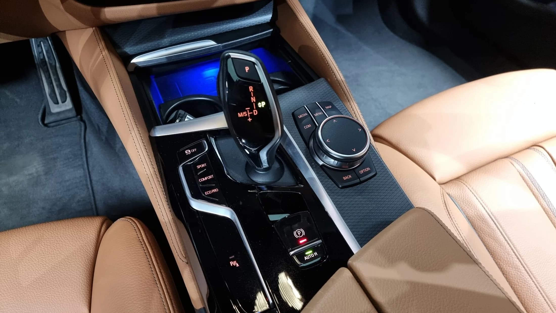 BMW 5-Series 520i M Sport, 2022 г. 60881 км. — фото 9