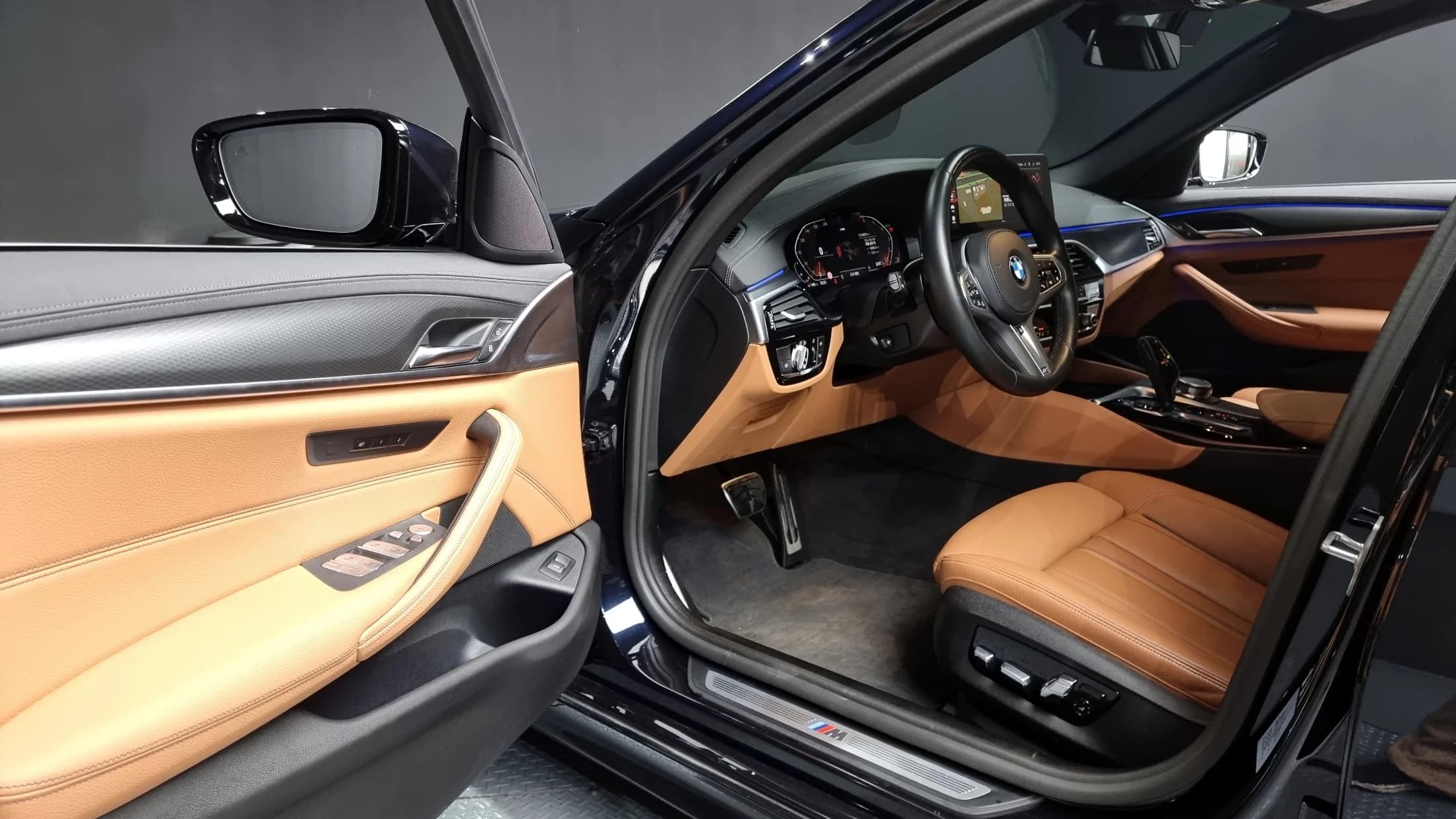 BMW 5-Series 520i M Sport, 2022 г. 60881 км. — фото 10