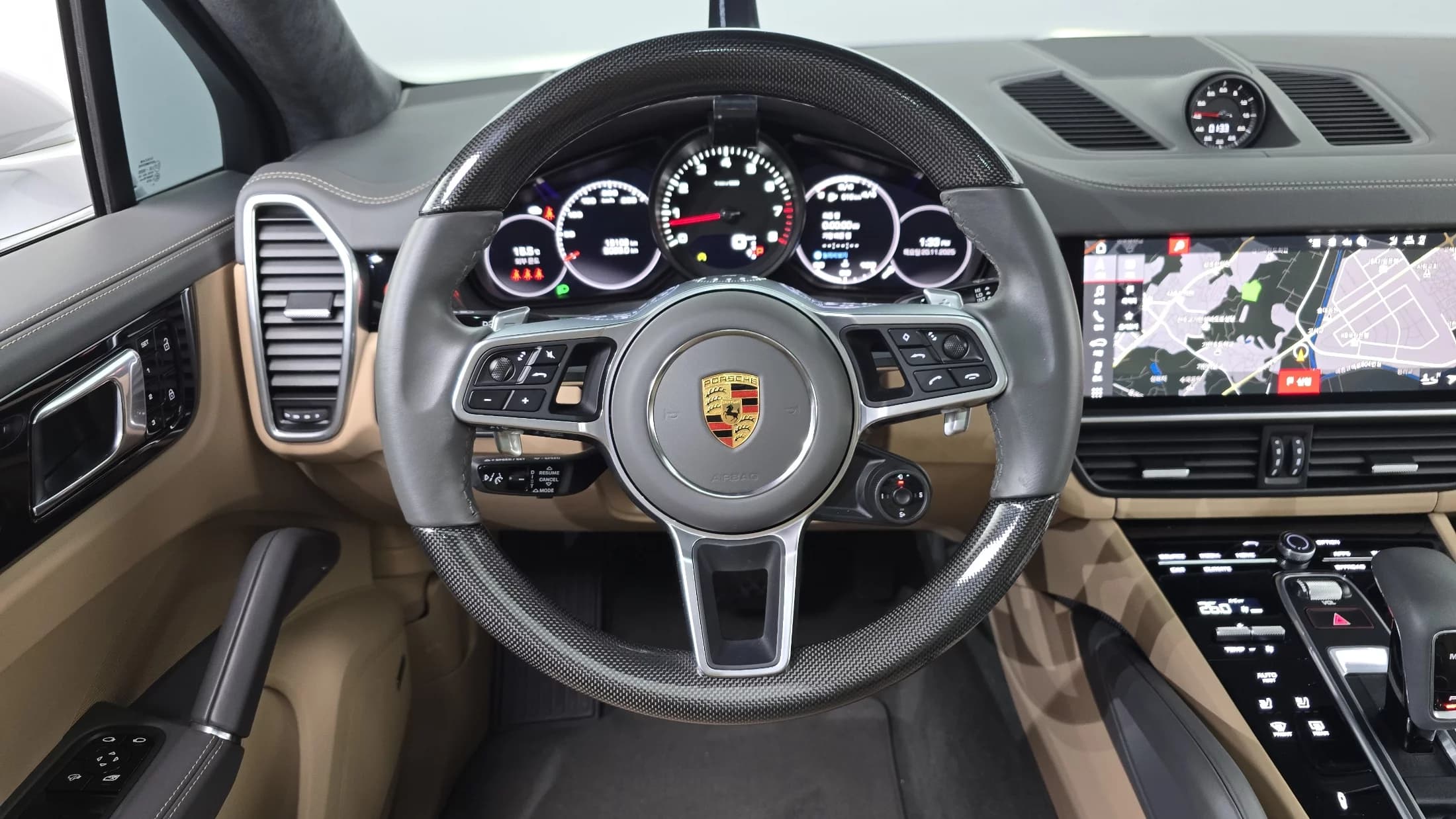 Porsche CAYENNE 3.0 Coupe, 2021 г. 15139 км. — фото 13