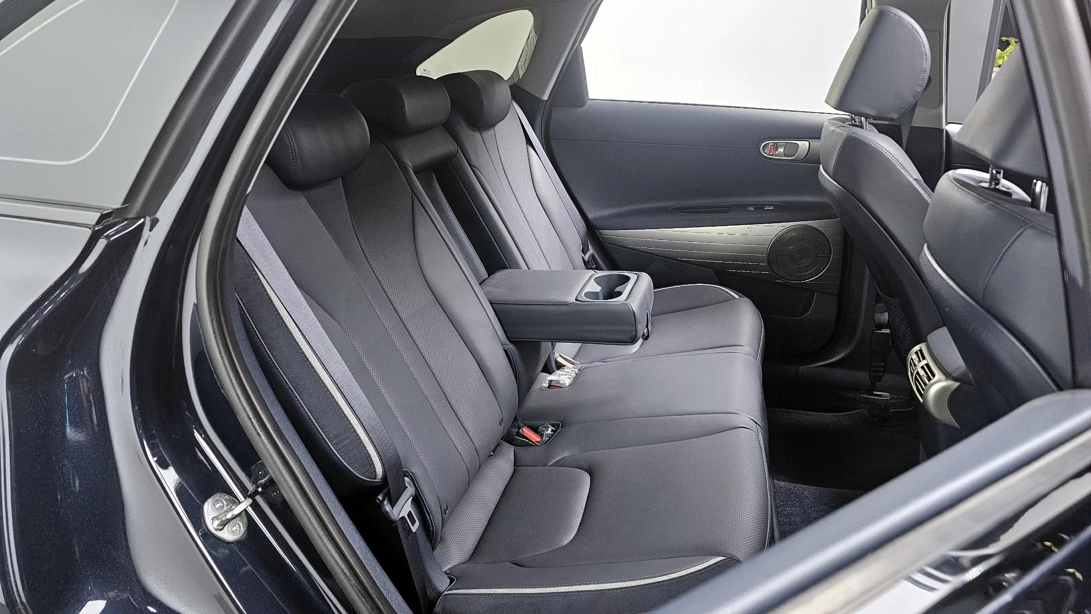 Hyundai Nexo Premium, 2022 г. 55075 км. — фото 12