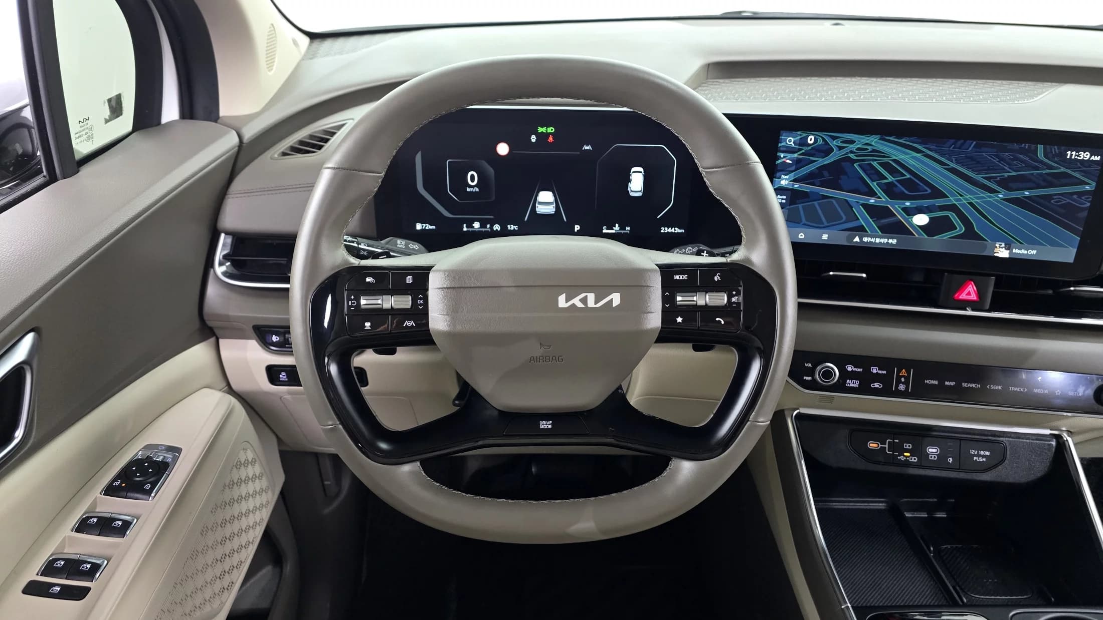 Kia Carnival 9-Seater Noblesse, 2025 г. 23547 км. — фото 13