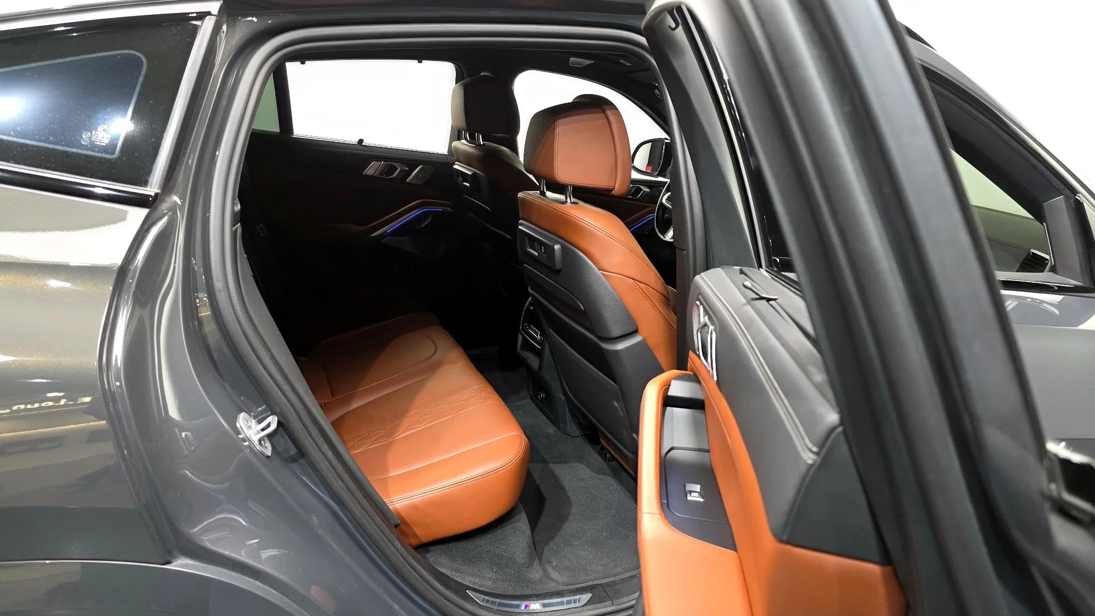 BMW X6 xDrive40d M Sport Online Exclusive, 2023 г. 56654 км. — фото 12