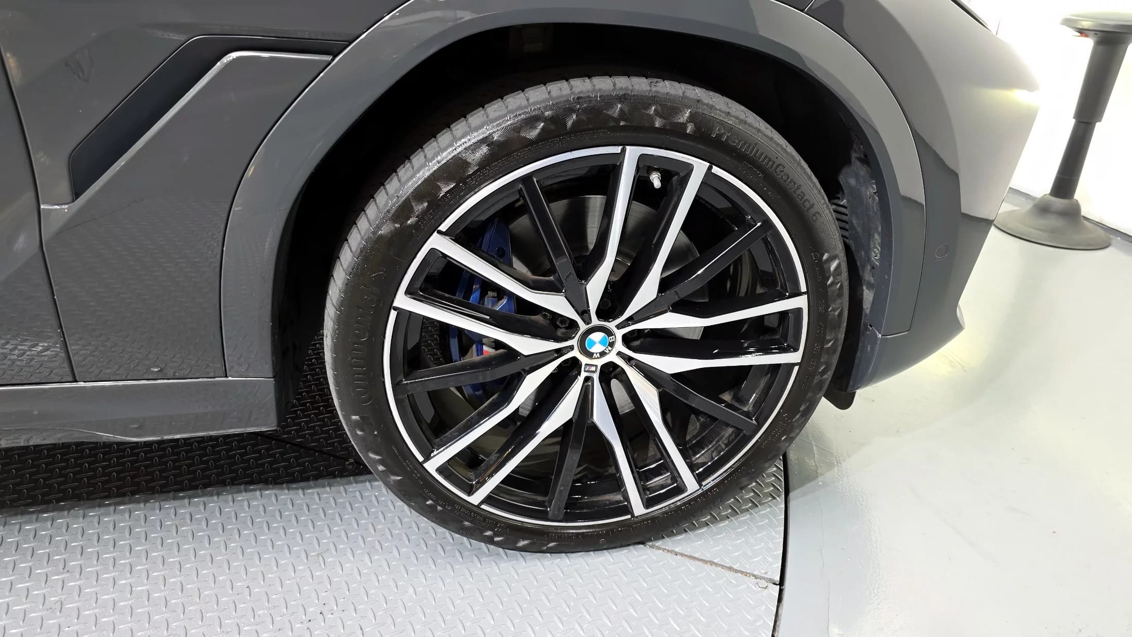 BMW X6 xDrive40d M Sport Online Exclusive, 2023 г. 56654 км. — фото 5