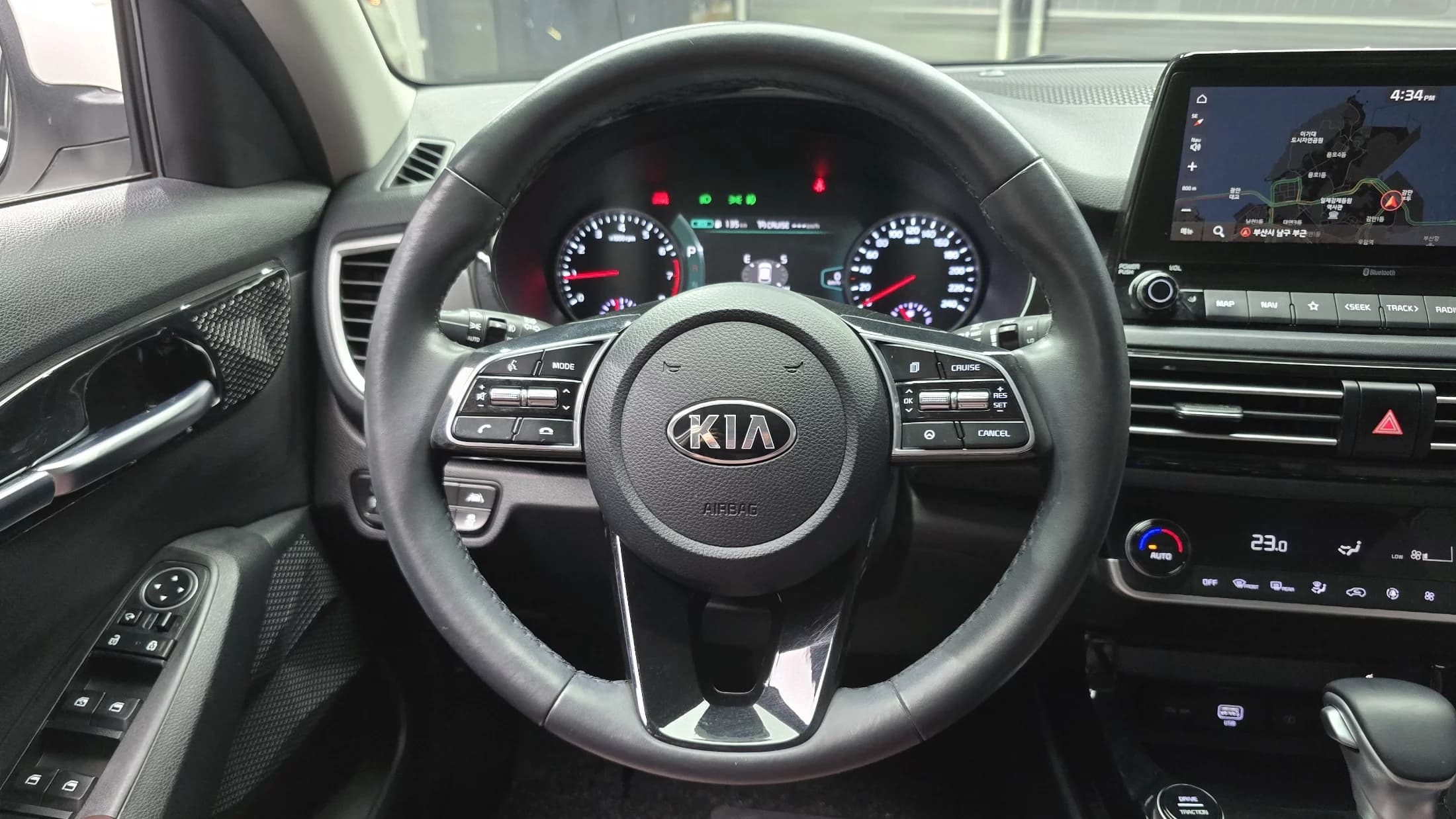 Kia Seltos Gasoline 1.6 Turbo 2WD Signature, 2021 г. 63358 км. — фото 14