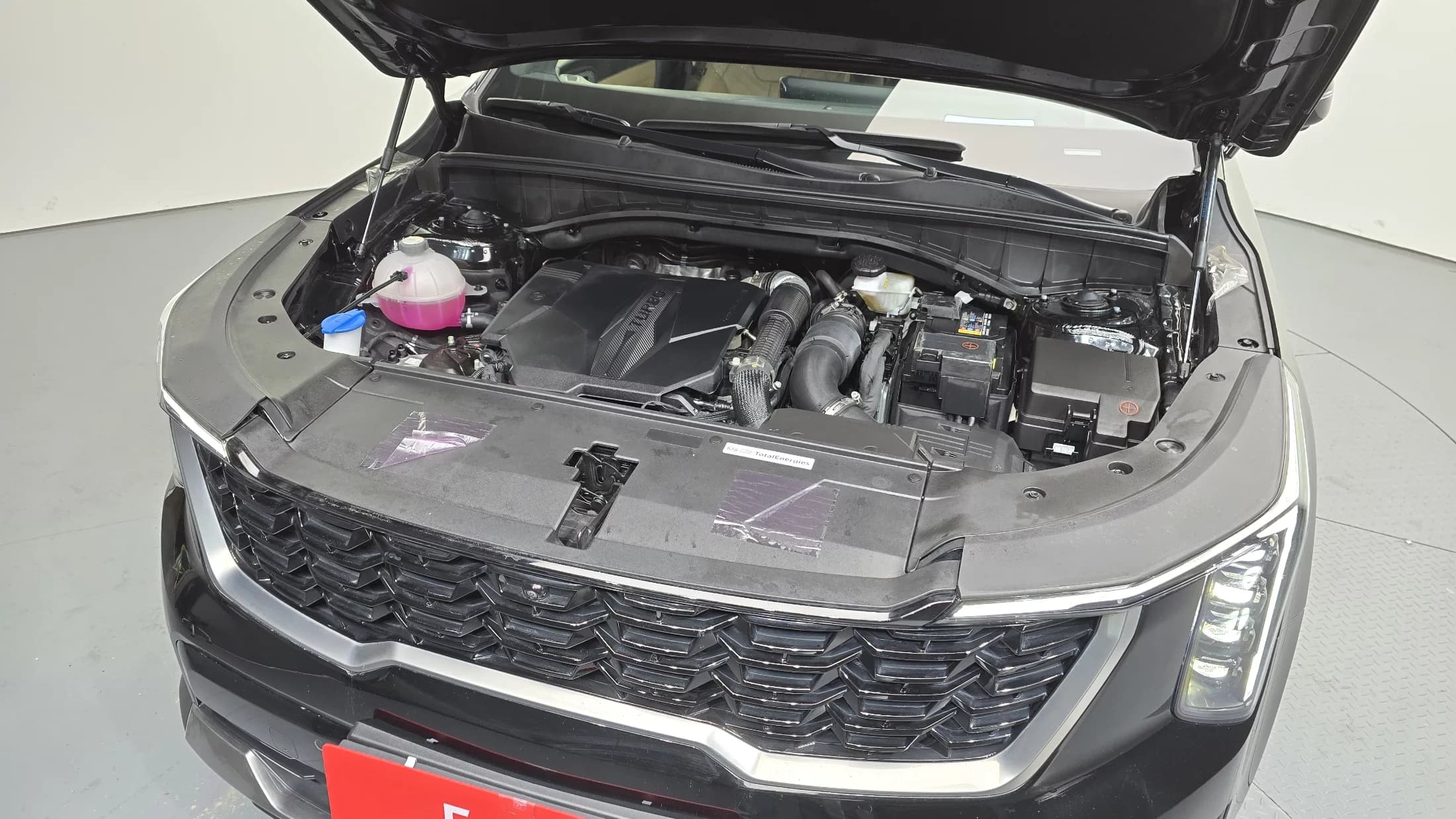 Kia Sorento Gasoline 2.5T 2WD Signature, 2024 г. 21182 км. — фото 6