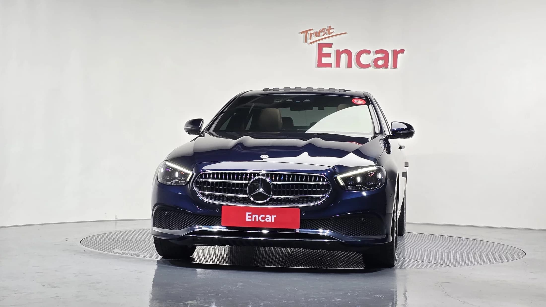 Mercedes-Benz E-Class E350 4MATIC Avantgarde, 2021 г. 30799 км. — фото 3