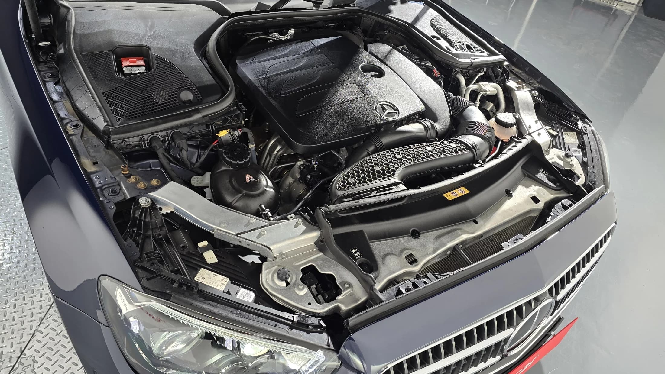 Mercedes-Benz E-Class E350 4MATIC Avantgarde, 2021 г. 30799 км. — фото 6