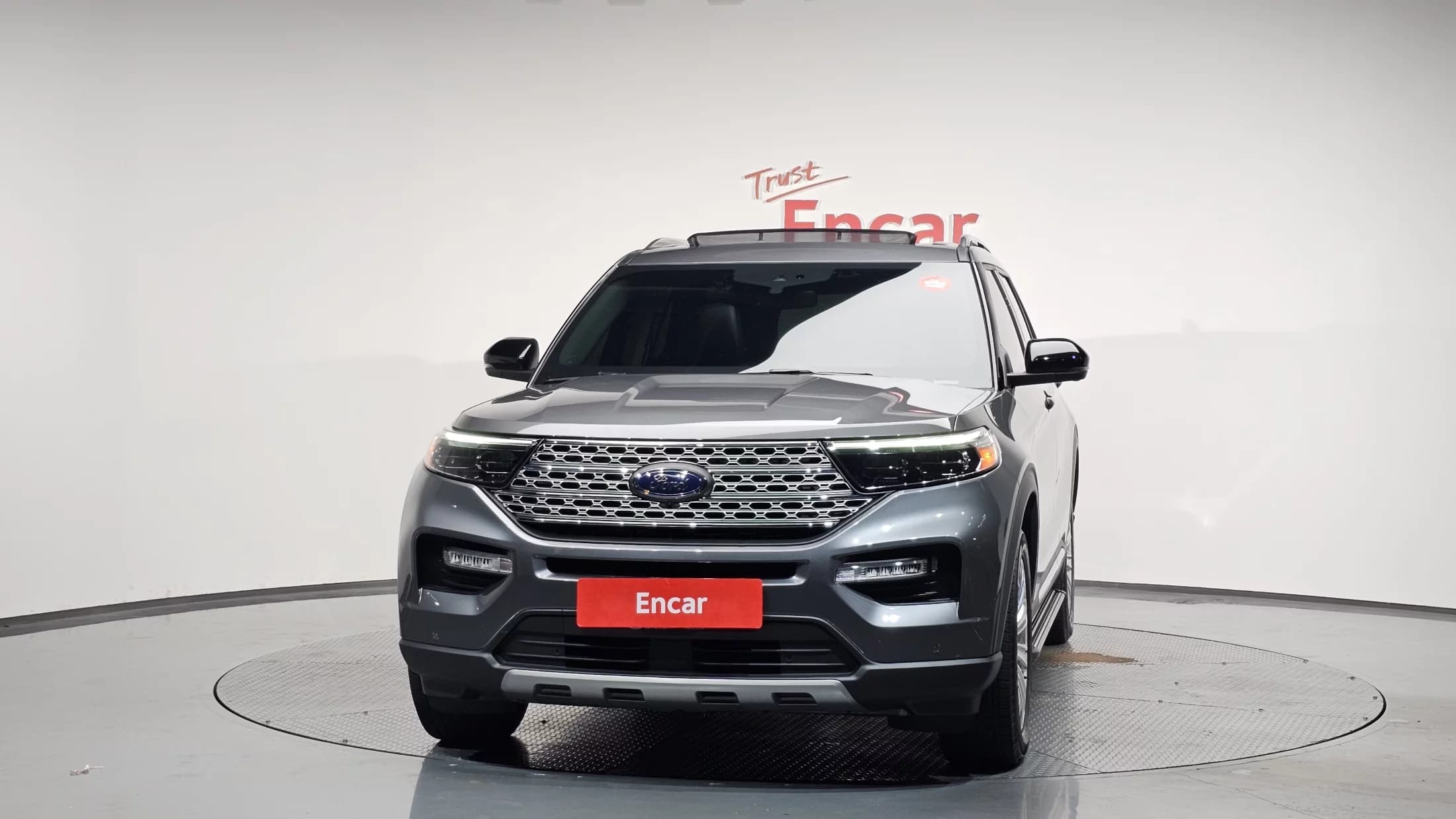 Ford EXPLORER 2.3 LimIted 4WD, 2023 г. 18230 км. — фото 3