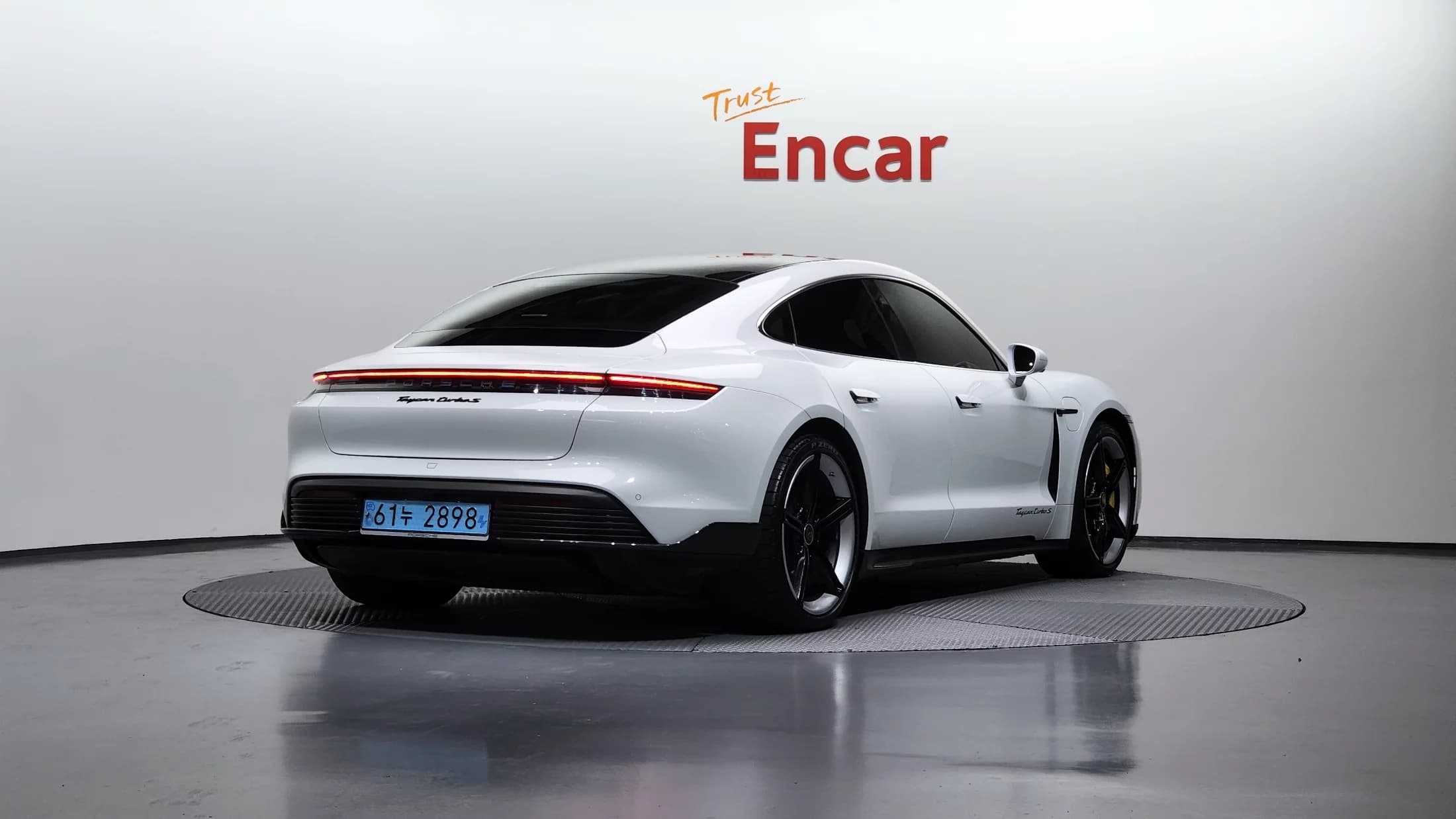 Porsche TAYCAN Turbo S, электромобиль, 2021 г. 60179 км. — фото 2