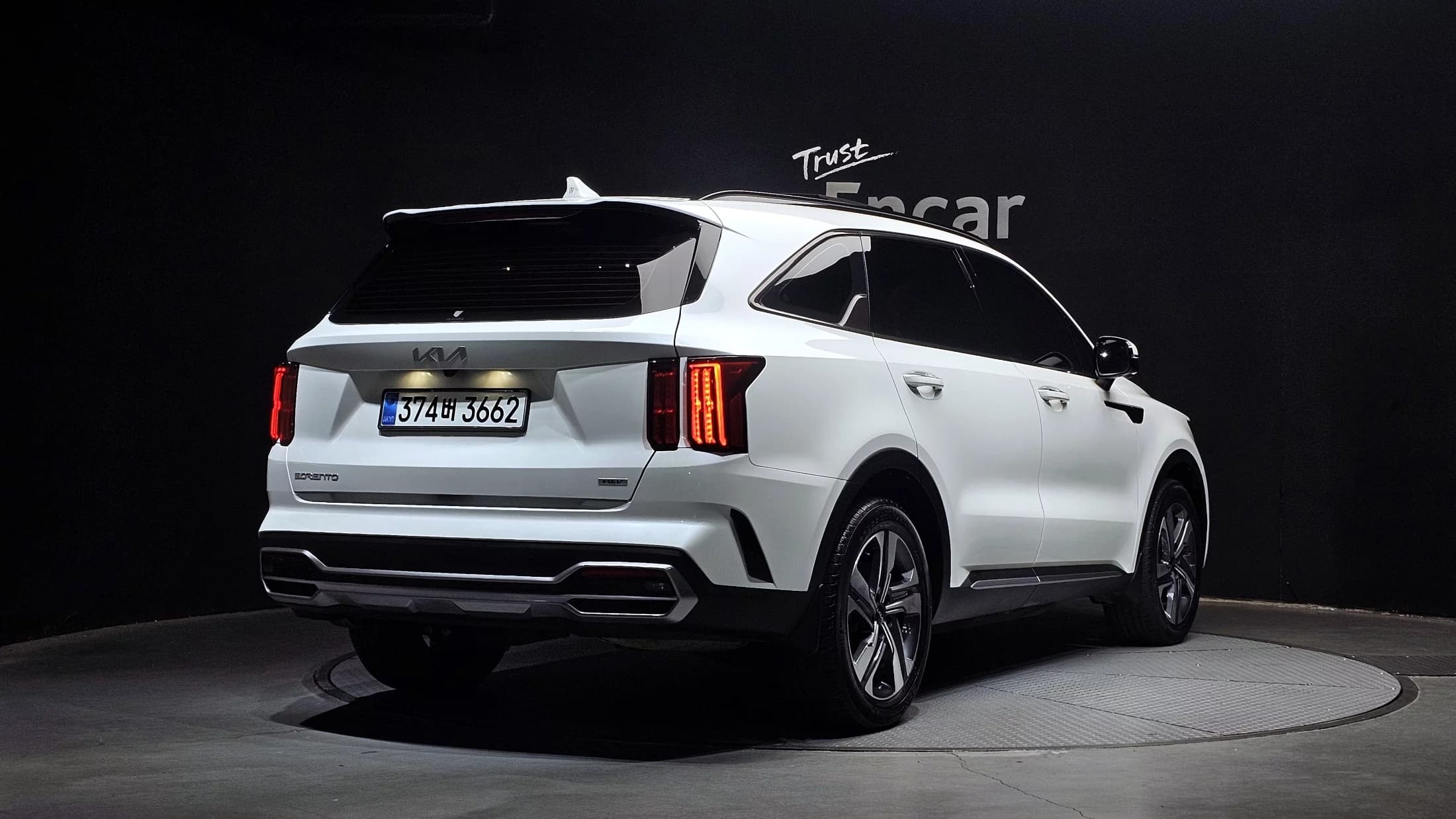Kia Sorento HEV 1.6 2WD Gravity, гибрид, 2022 г. 36968 км. — фото 2