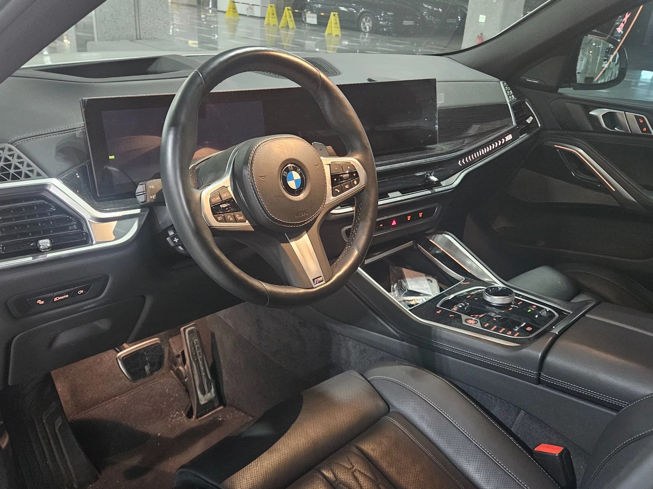 BMW X6 xDrive40i M Sport, 2024 г. 15859 км. — фото 13