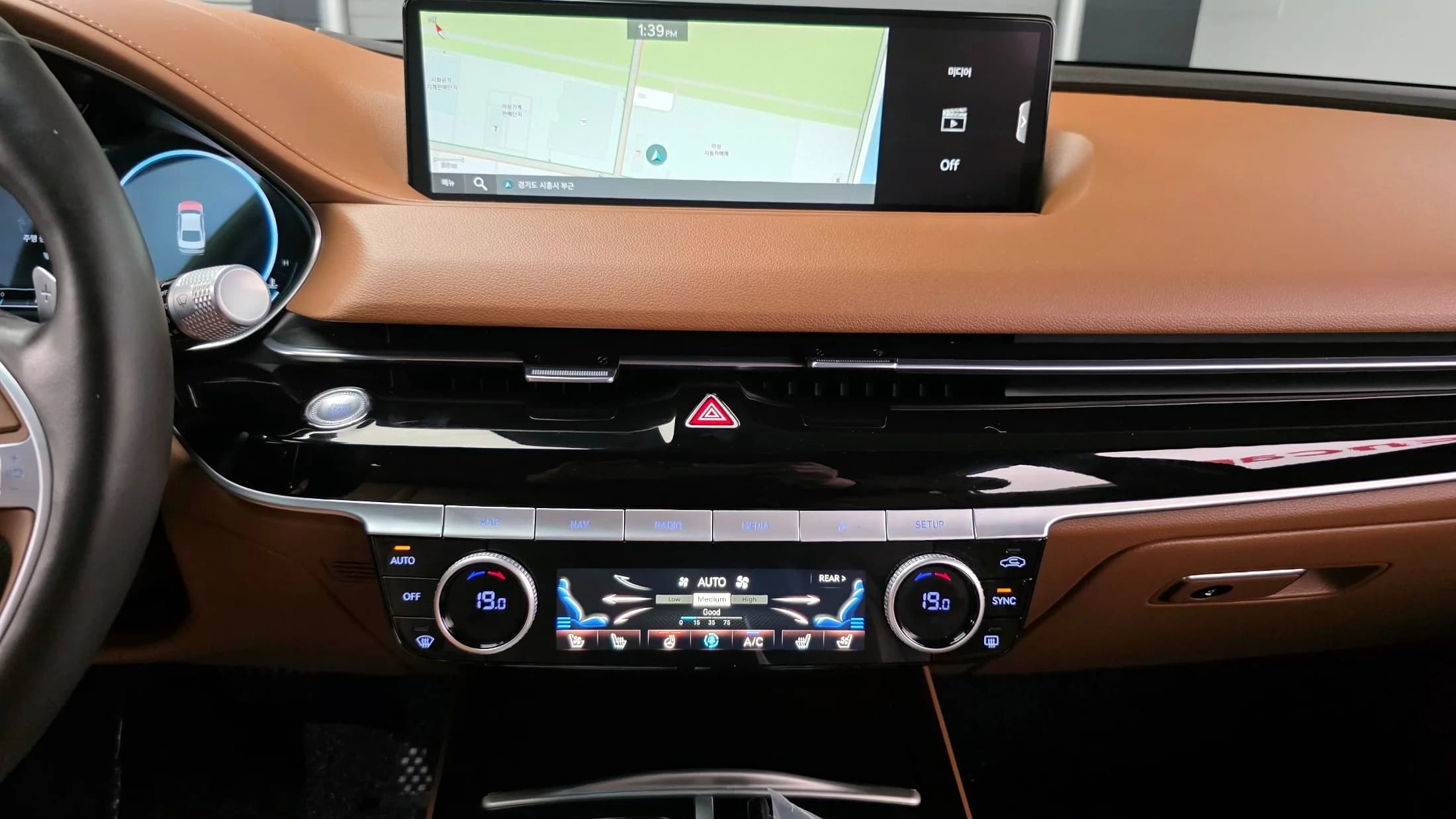 Genesis G80 Gasoline 3.5 Turbo AWD, 2022 г. 79287 км. — фото 17