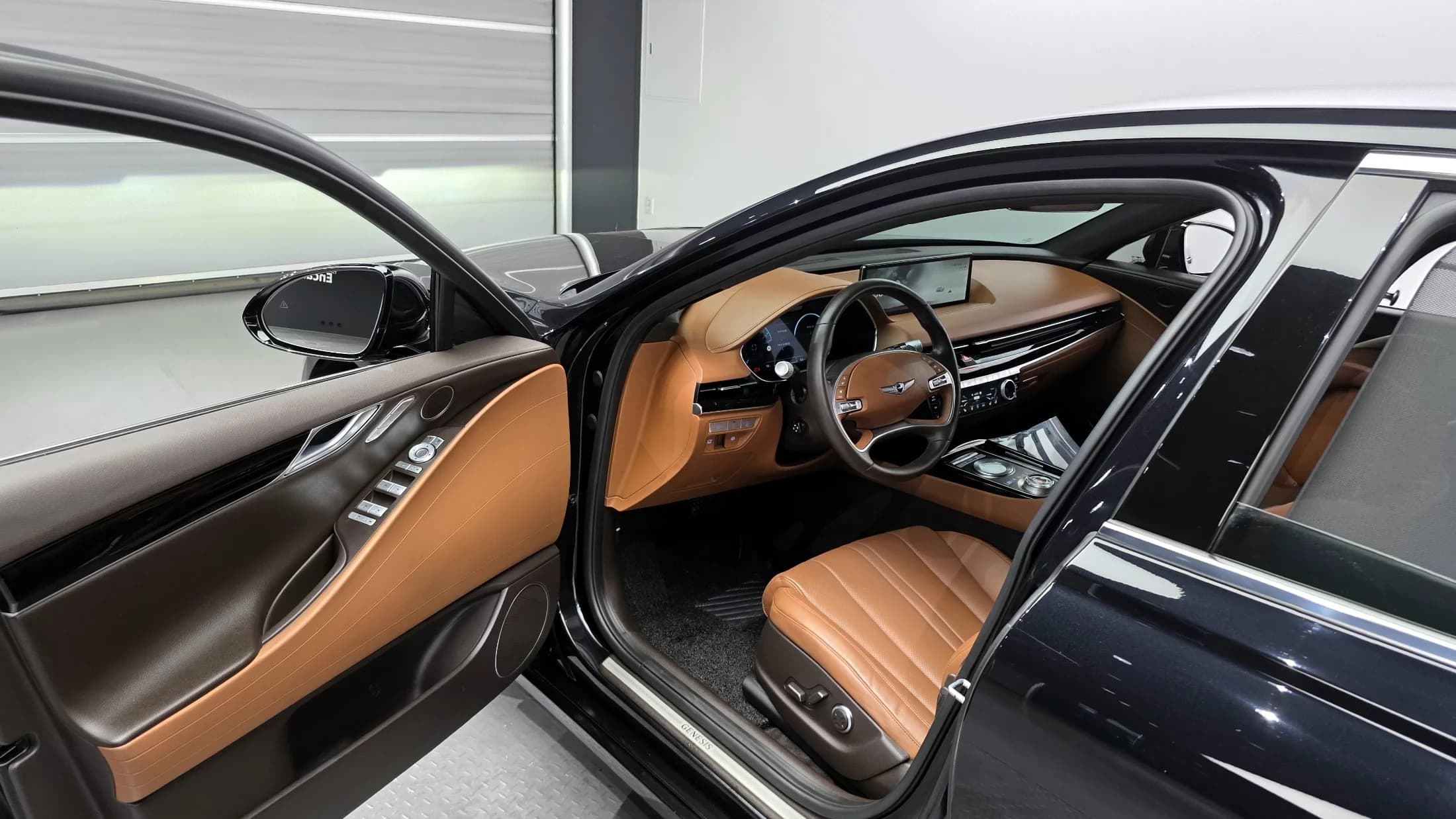 Genesis G80 Gasoline 3.5 Turbo AWD, 2022 г. 79287 км. — фото 10