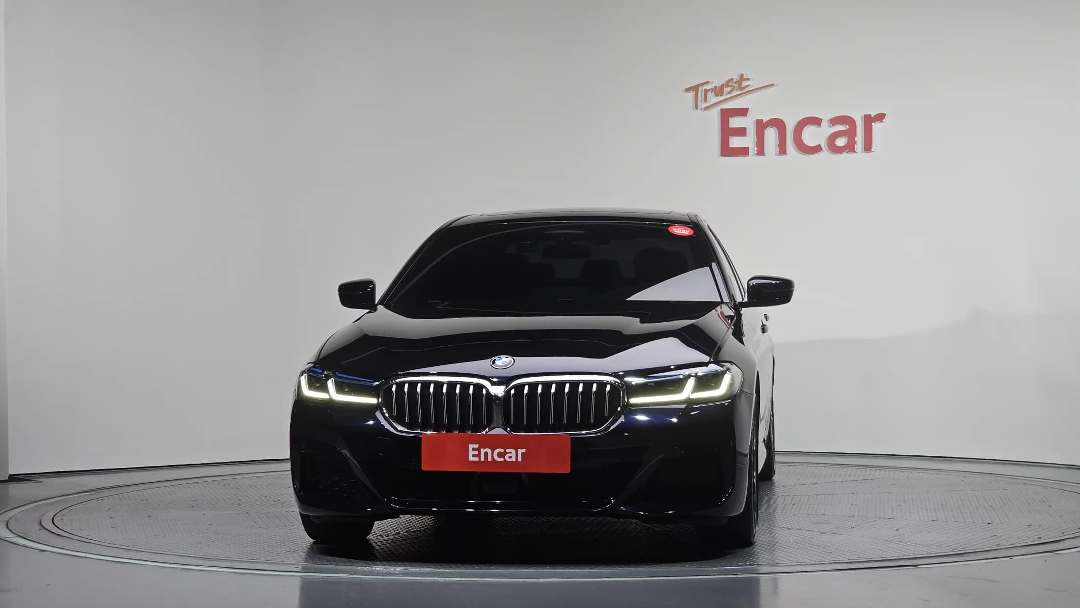 BMW 5-Series 530i M Sport Package, 2023 г. 28822 км. — фото 3