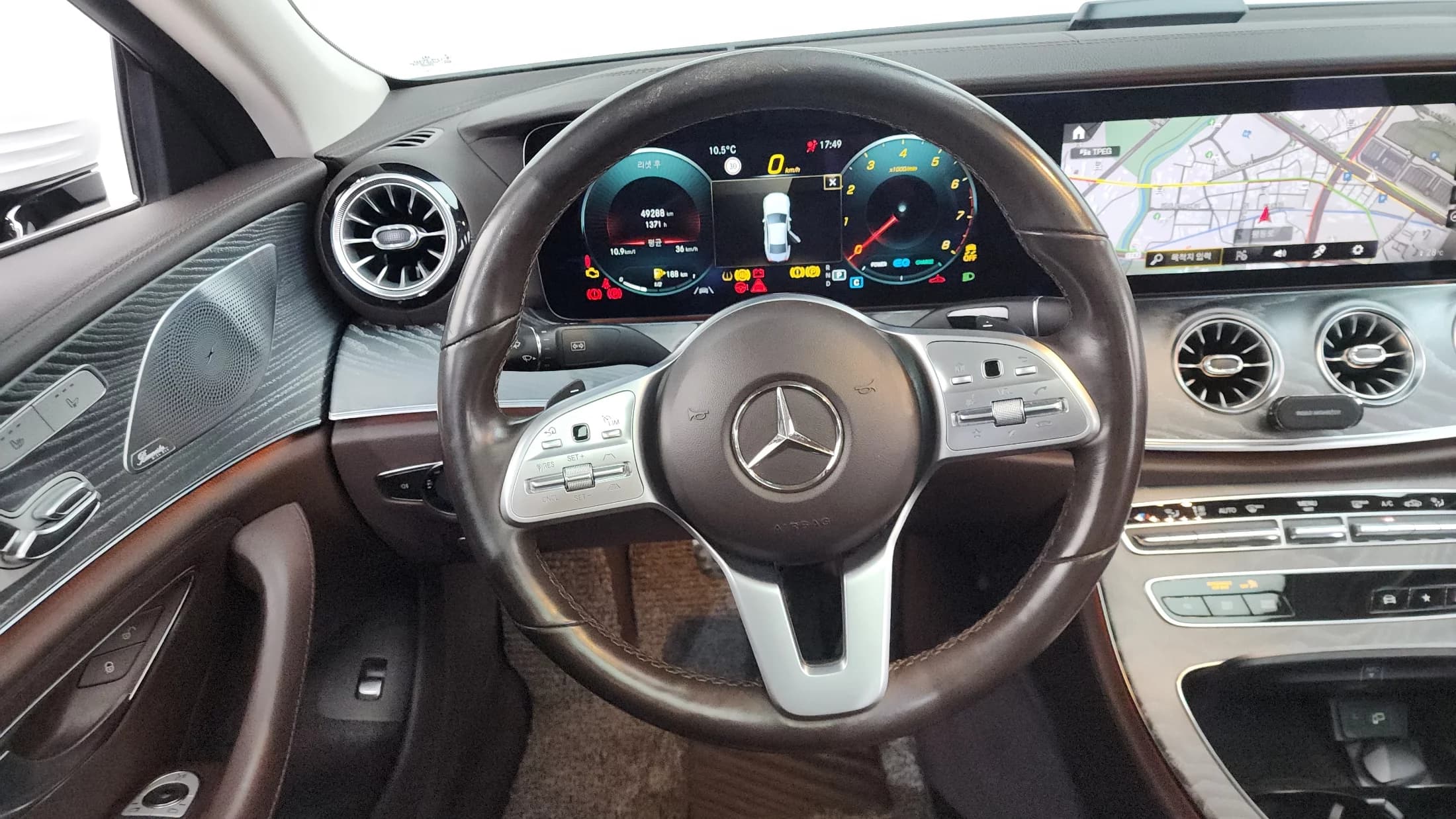 Mercedes-Benz CLS-Class CLS450 4MATIC AMG Line, 2021 г. 93180 км. — фото 13