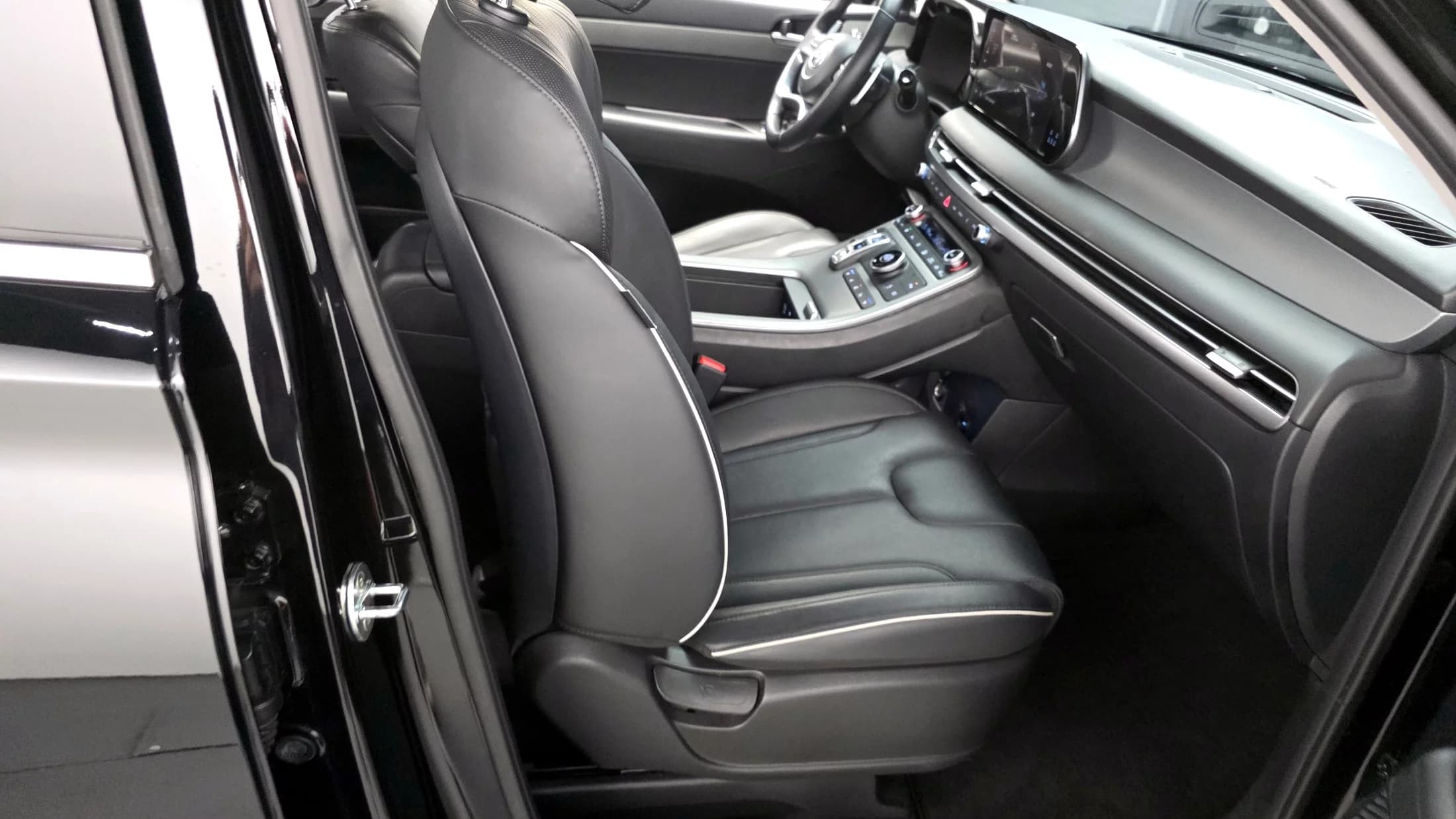 Hyundai Palisade Gasoline 3.8 2WD Exclusive, 2022 г. 49136 км. — фото 12