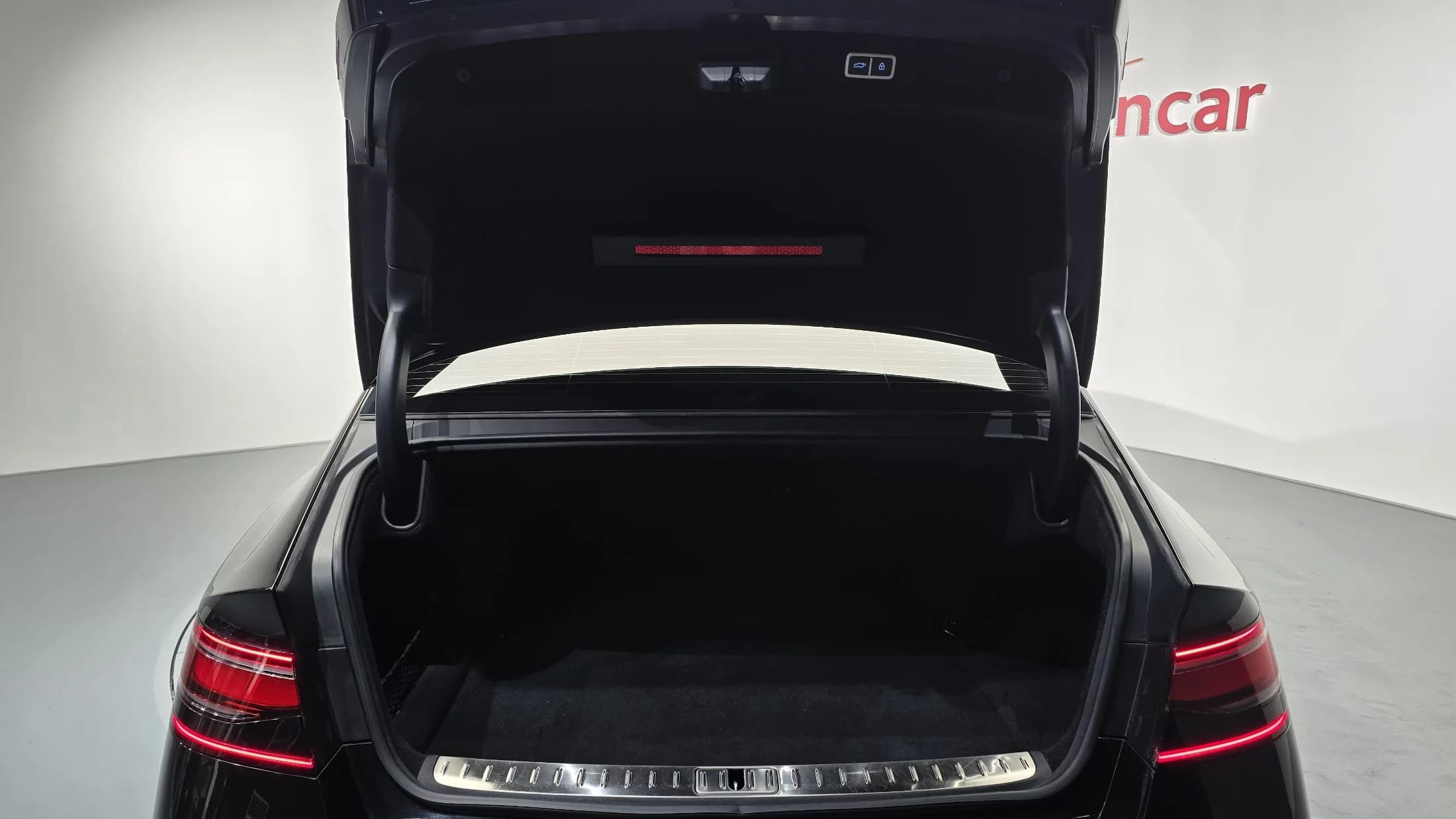 Genesis G90 Gasoline 3.5 Turbo AWD, 2022 г. 43127 км. — фото 20