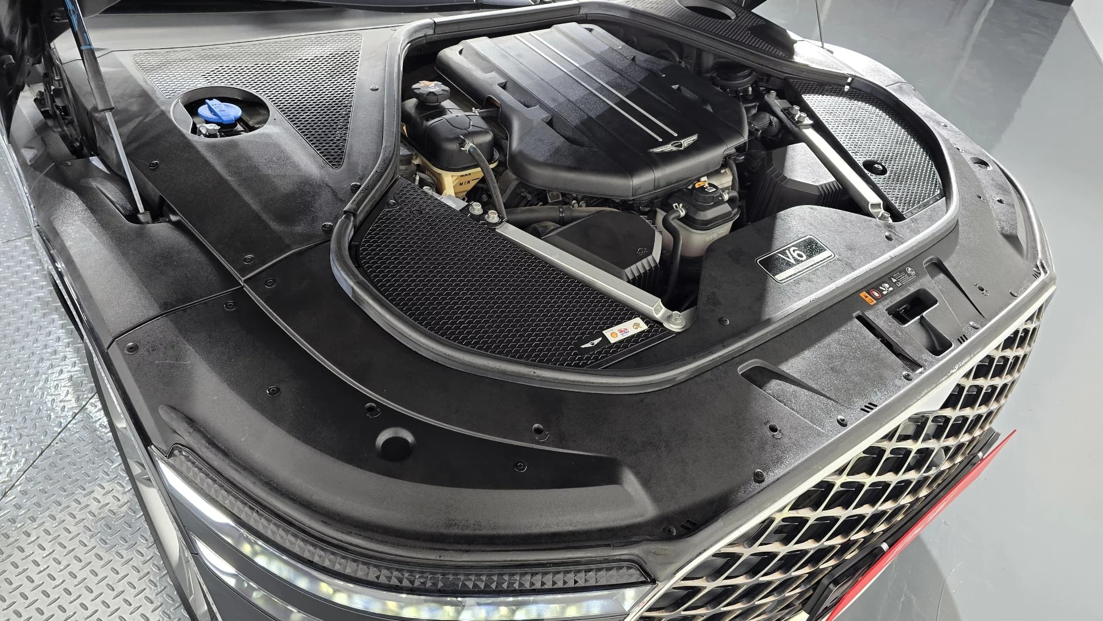 Genesis G90 Gasoline 3.5 Turbo AWD, 2022 г. 43127 км. — фото 6