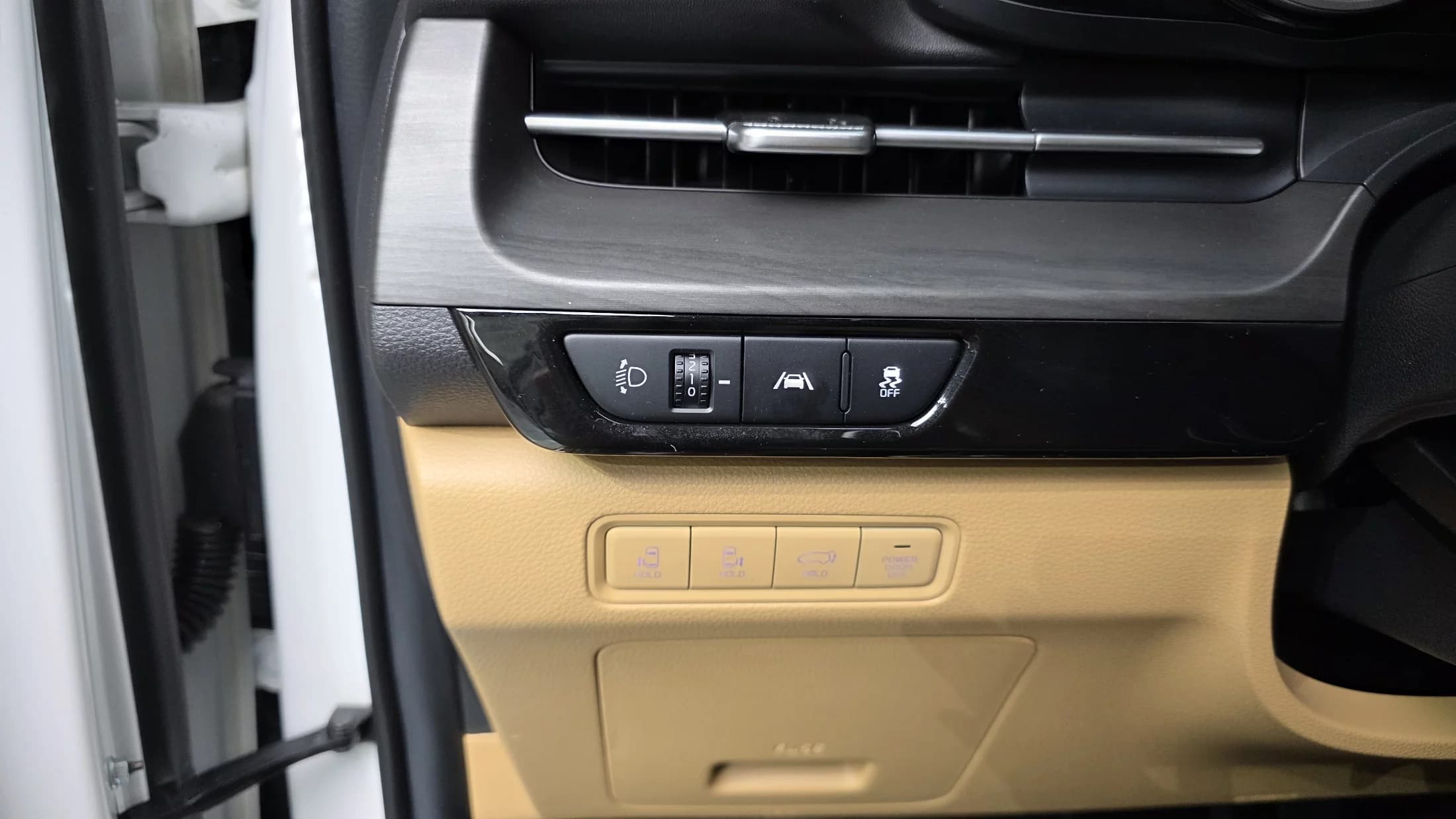 Kia Carnival 9-Seater Noblesse, 2022 г. 90646 км. — фото 13