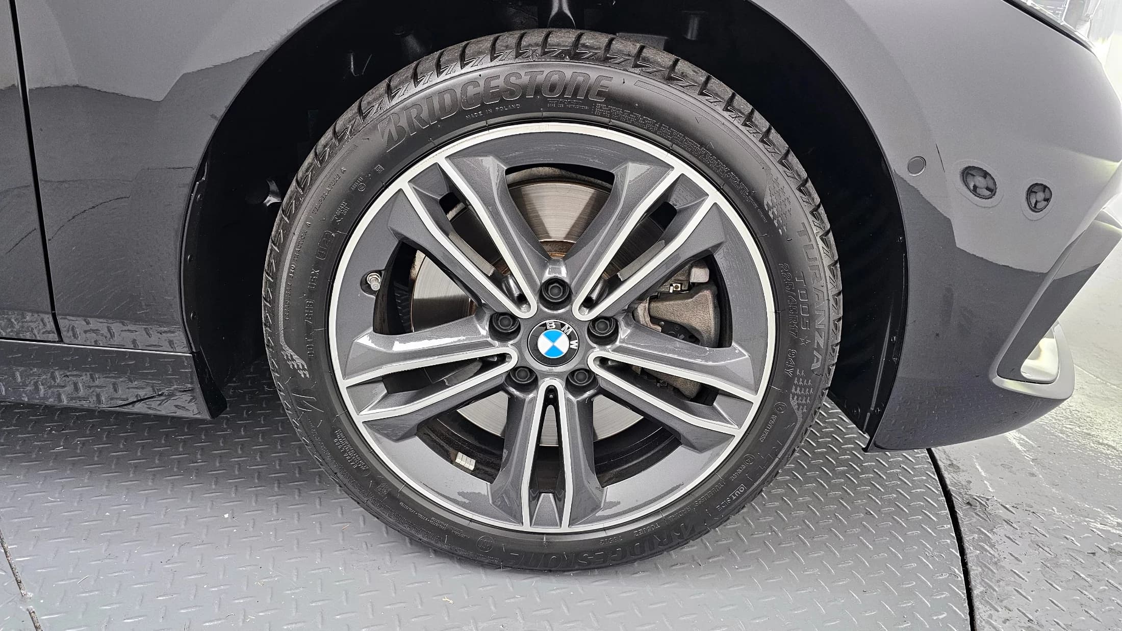 BMW 1-Series 120i Sports, 2023 г. 21451 км. — фото 5