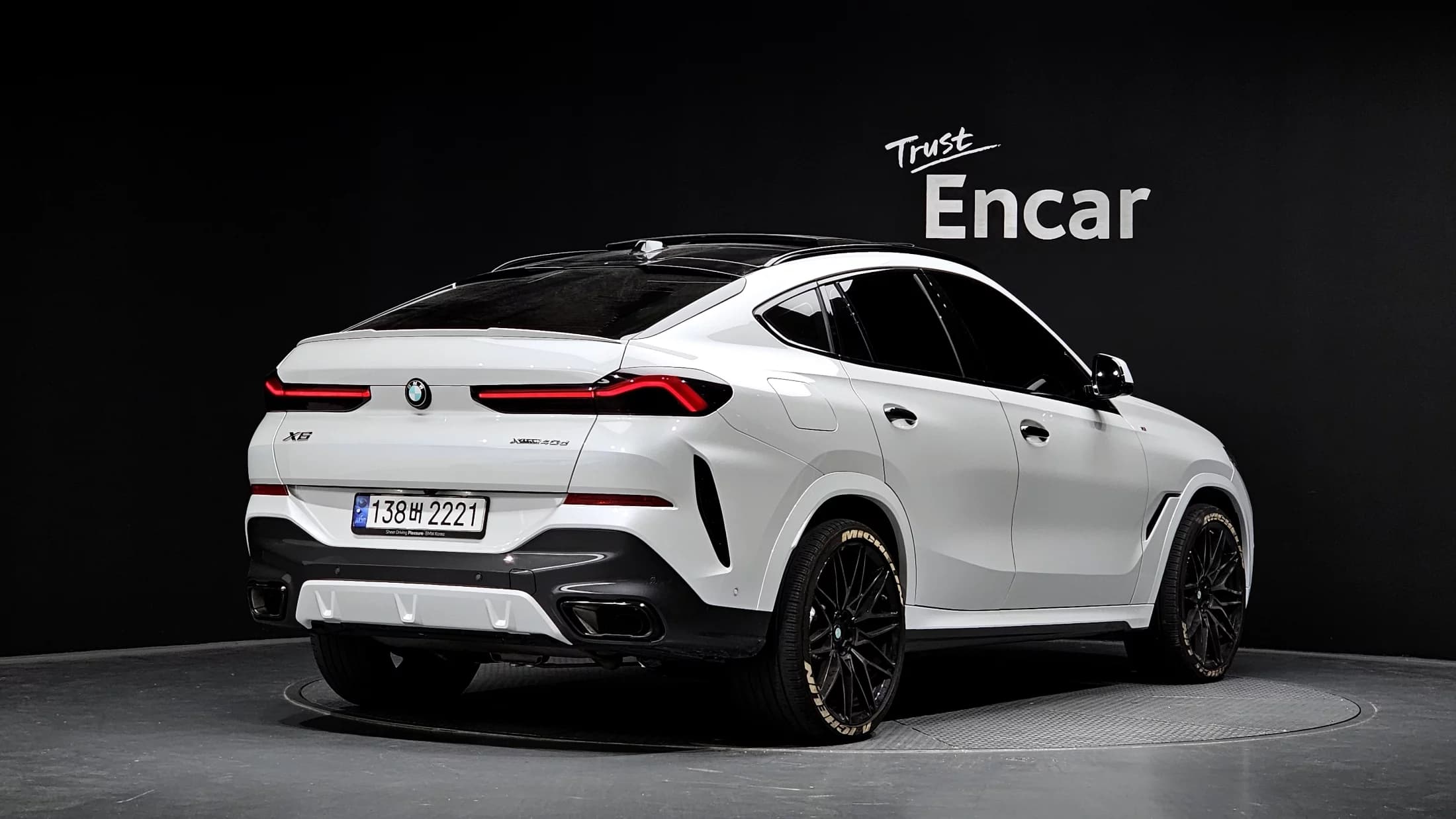 BMW X6 xDrive40d M Sport, 2025 г. 11837 км. — фото 2