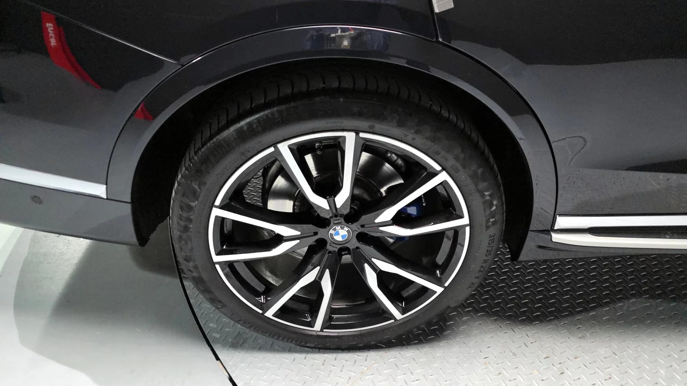 BMW X7 xDrive 40i M Sport 6STR, 2021 г. 84252 км. — фото 5