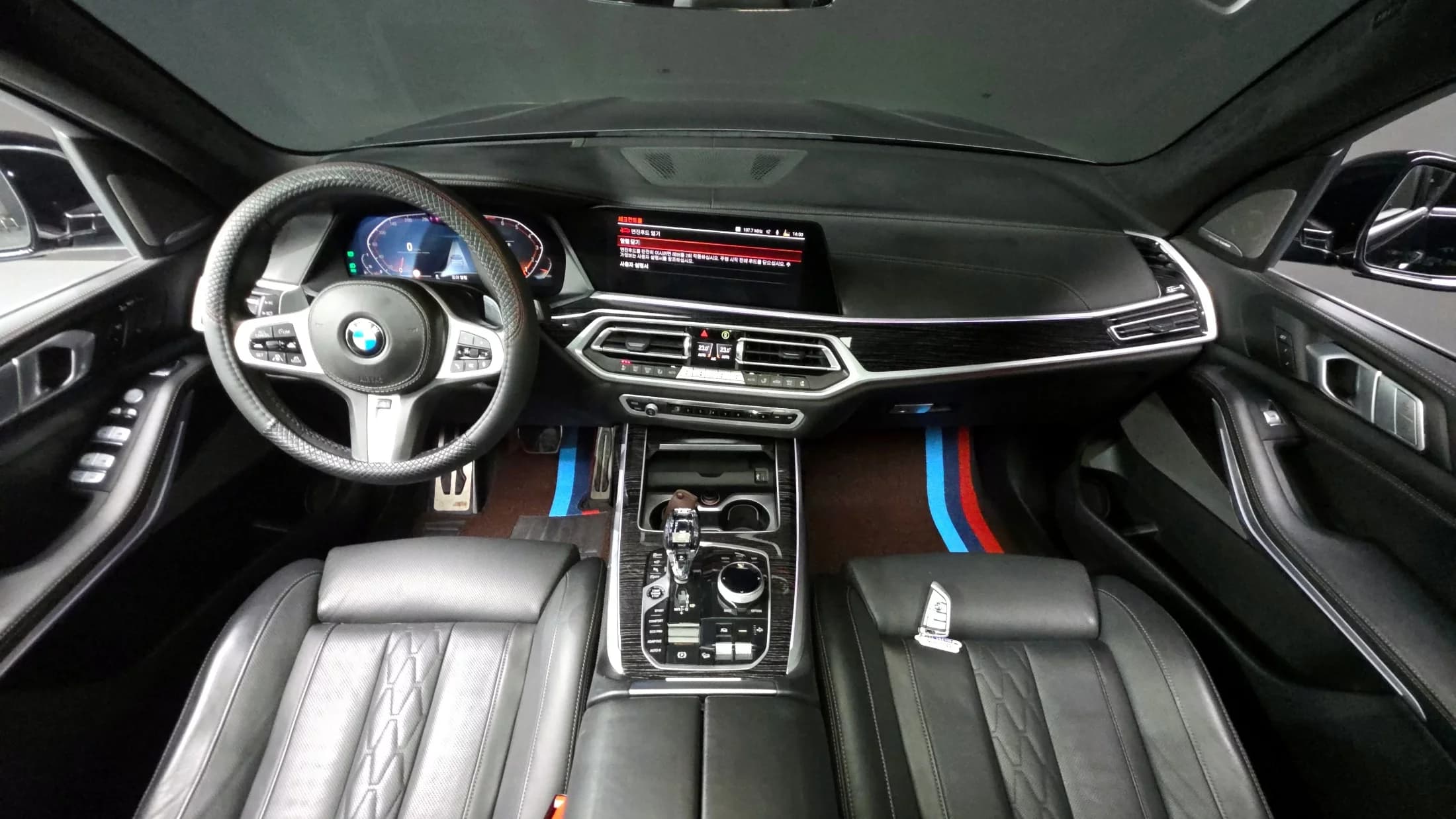 BMW X7 xDrive 40i M Sport 6STR, 2021 г. 84252 км. — фото 7