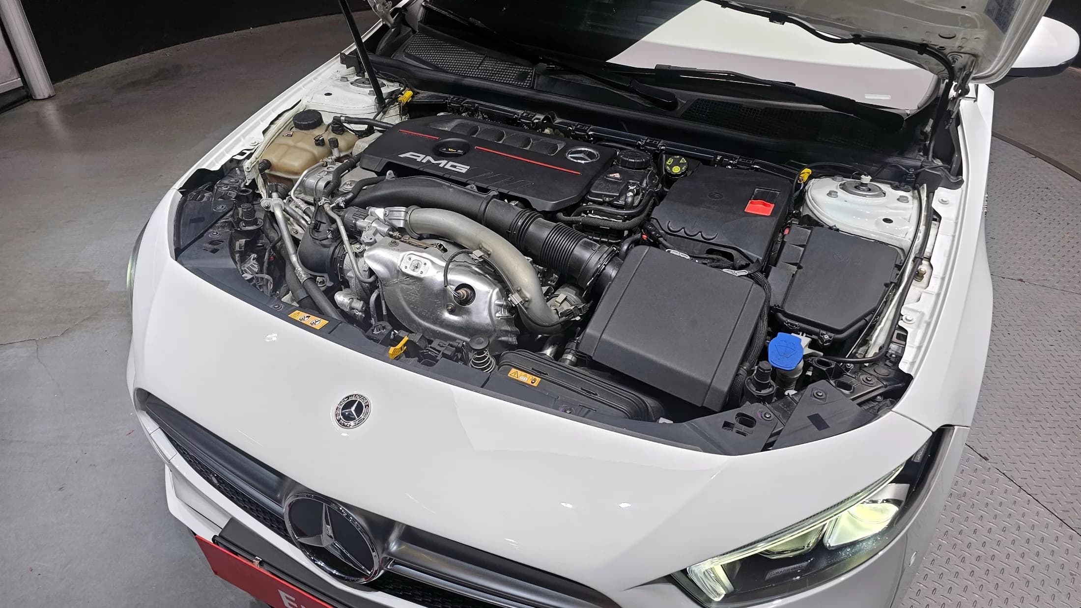 Mercedes-Benz A-Class AMG A35 4MATIC Sedan, 2021 г. 58193 км. — фото 6