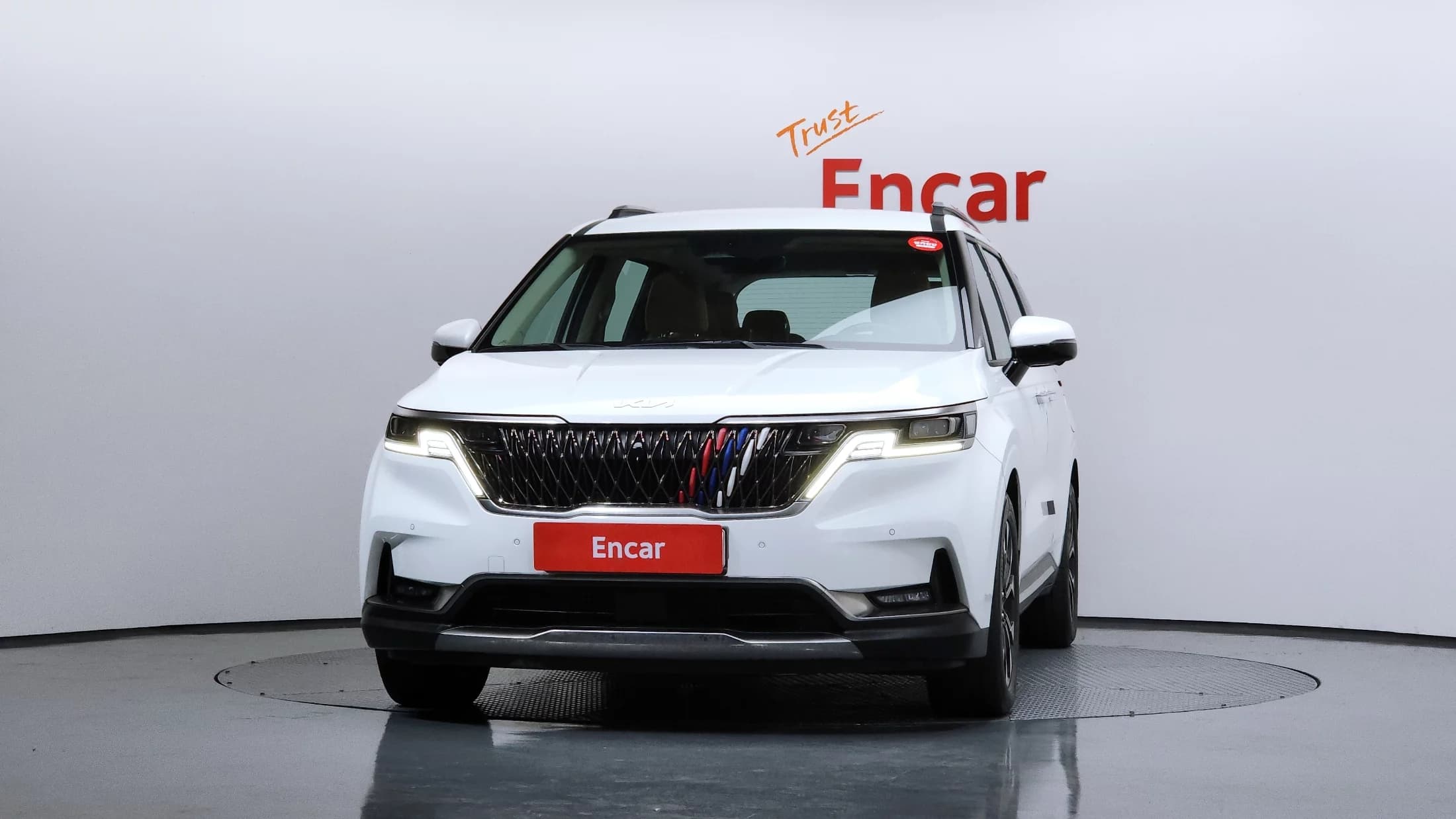 Kia Carnival 9-Seater Noblesse, 2021 г. 73907 км. — фото 3