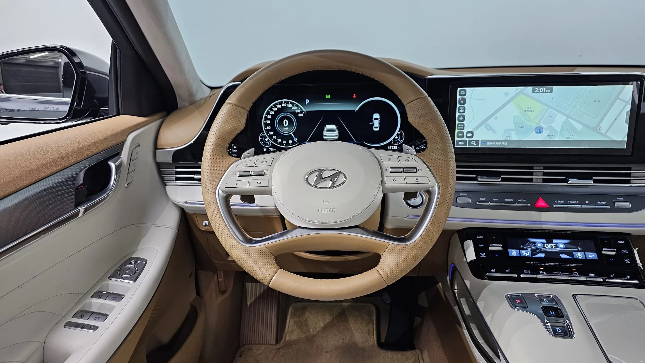 Hyundai Grandeur 3.3 Calligraphy, 2022 г. 41814 км. — фото 13