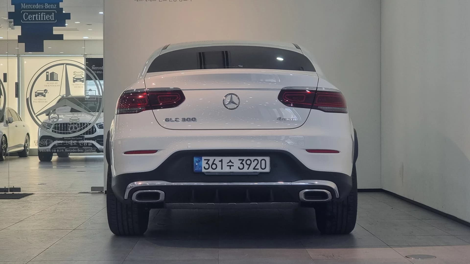 Mercedes-Benz GLC-Class GCL300 4MATIC Coupe, 2023 г. 33887 км. — фото 4