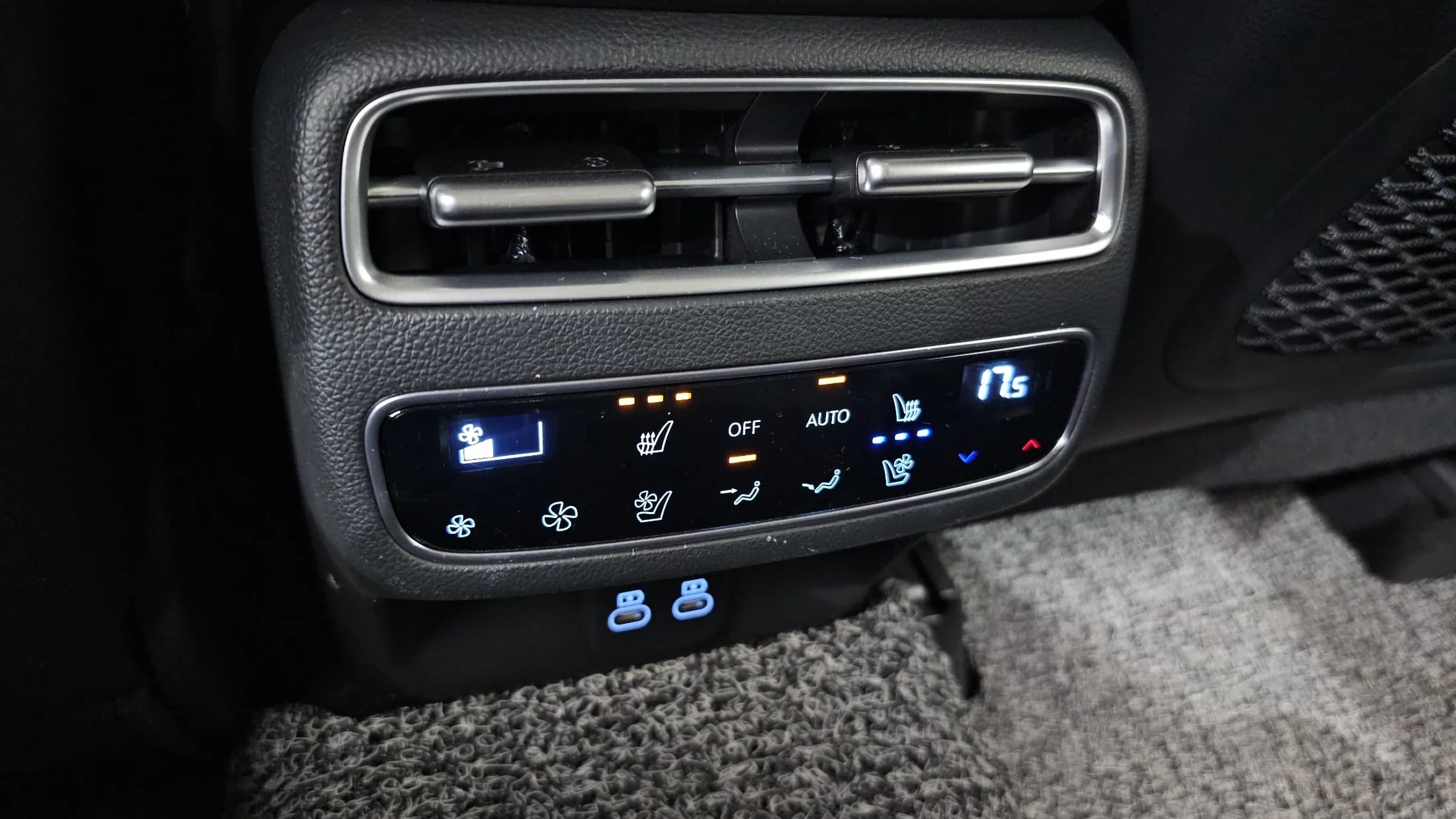 Genesis GV70 2.5T Gasoline AWD, 2024 г. 28047 км. — фото 19