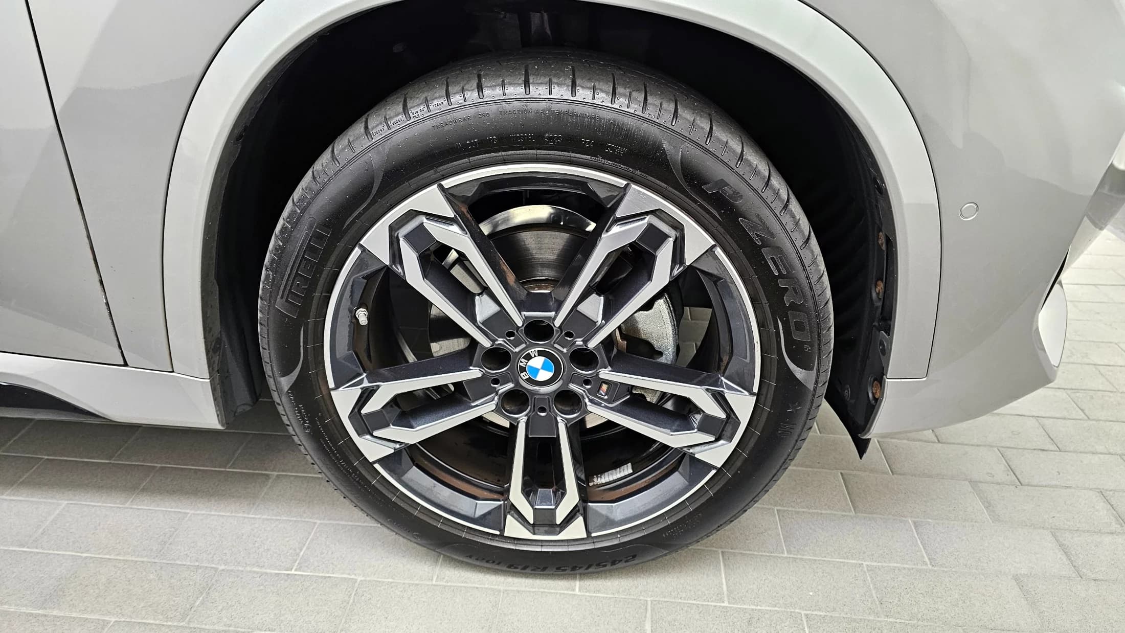 BMW X1 xDrive 20i M Sport, 2023 г. 15408 км. — фото 5