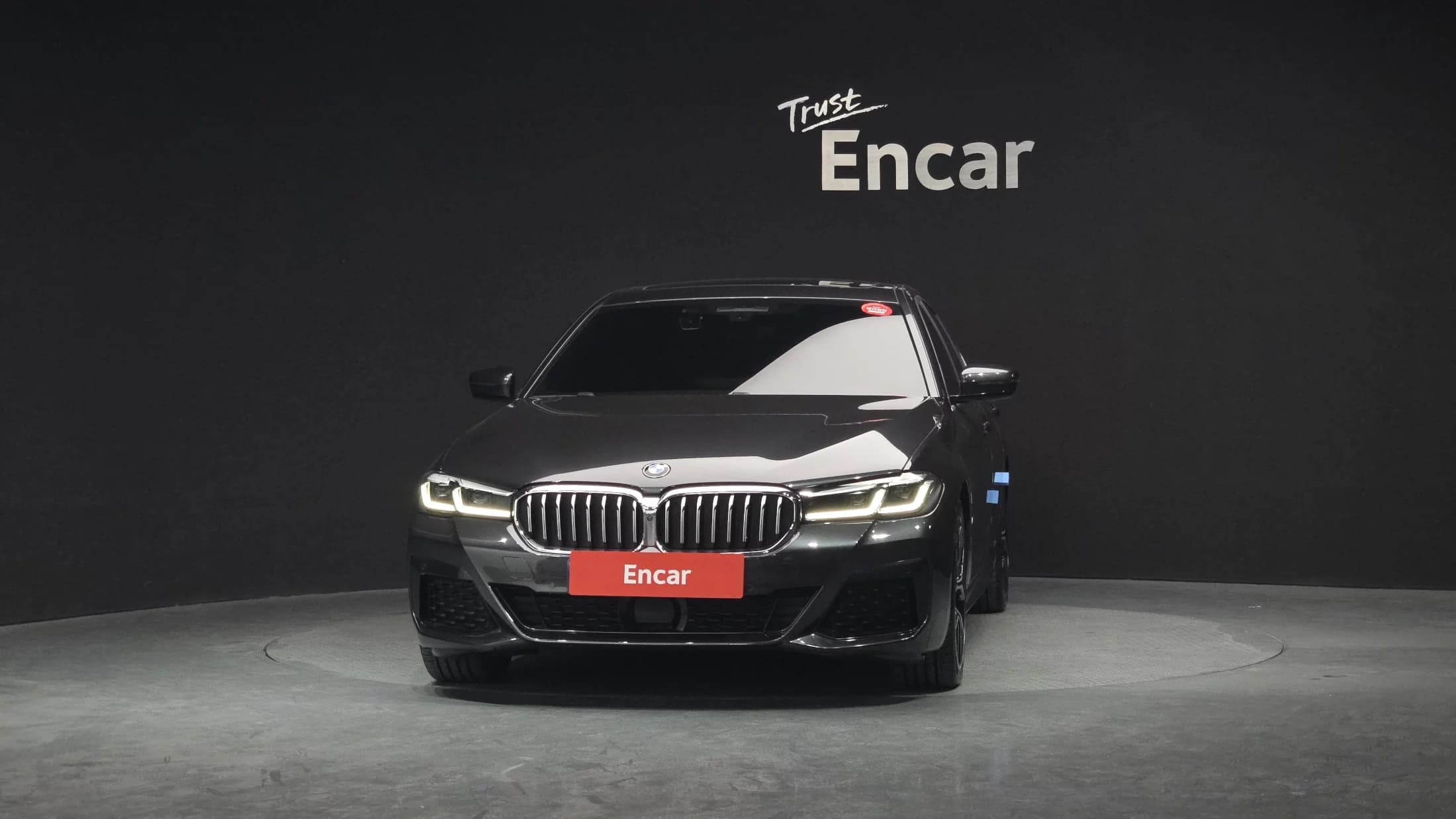 BMW 5-Series 530i M Sport Package, 2021 г. 33105 км. — фото 3