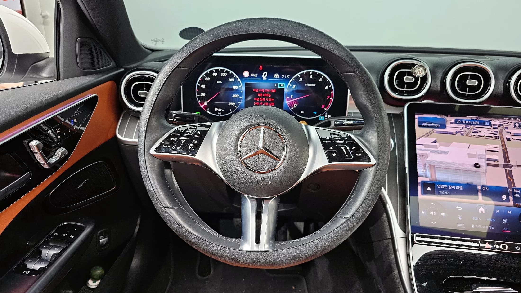 Mercedes-Benz C-Class C300 4MATIC Avantgarde, 2024 г. 20850 км. — фото 26