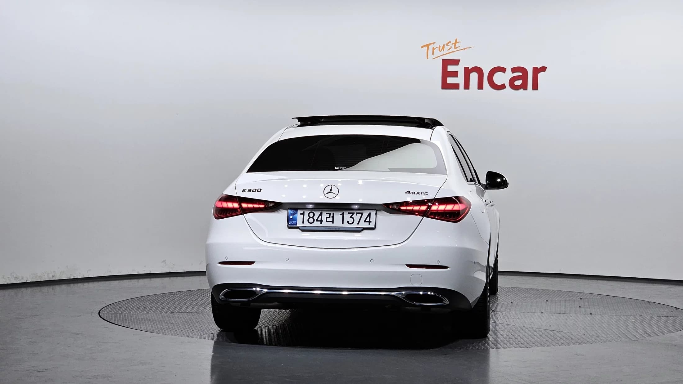 Mercedes-Benz C-Class C300 4MATIC Avantgarde, 2024 г. 20850 км. — фото 8