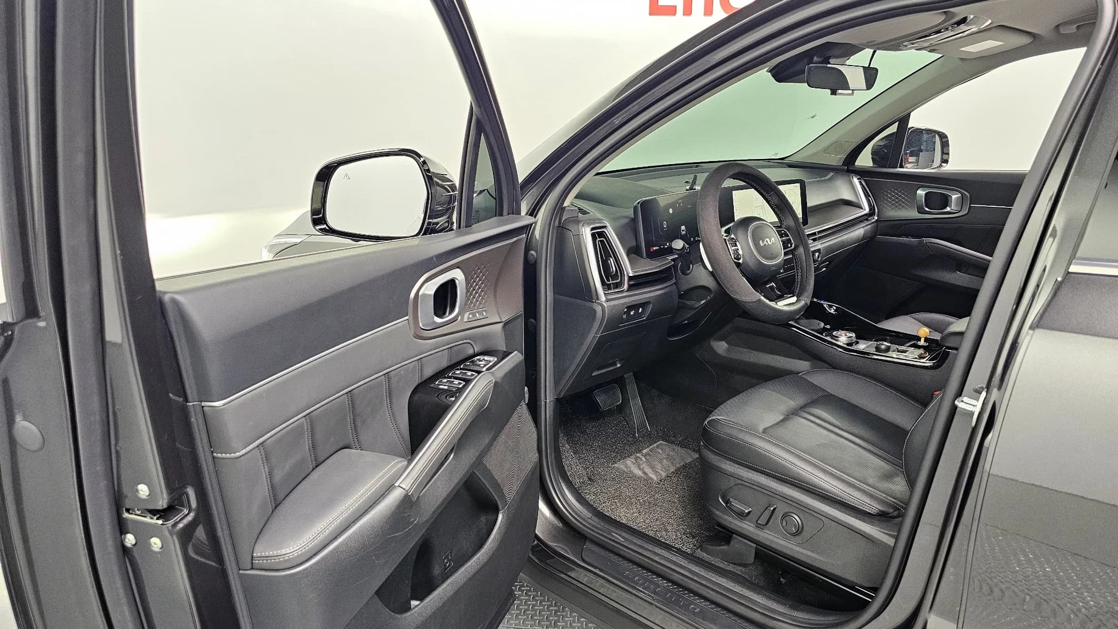 Kia Sorento Diesel 2.2 2WD Noblesse, 2025 г. 6754 км. — фото 10