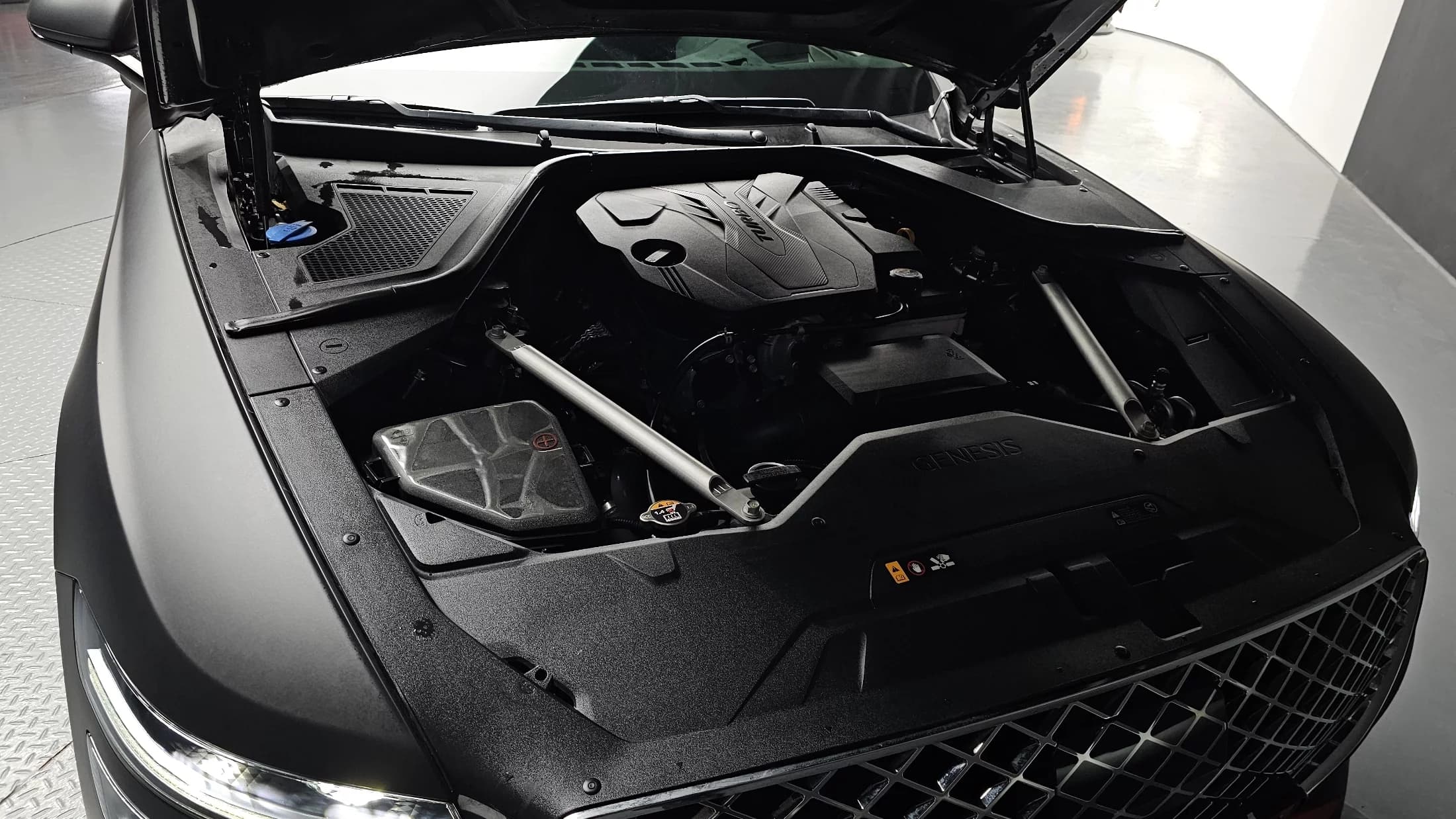 Genesis G80 Gasoline 2.5 Turbo AWD, 2023 г. 18478 км. — фото 6